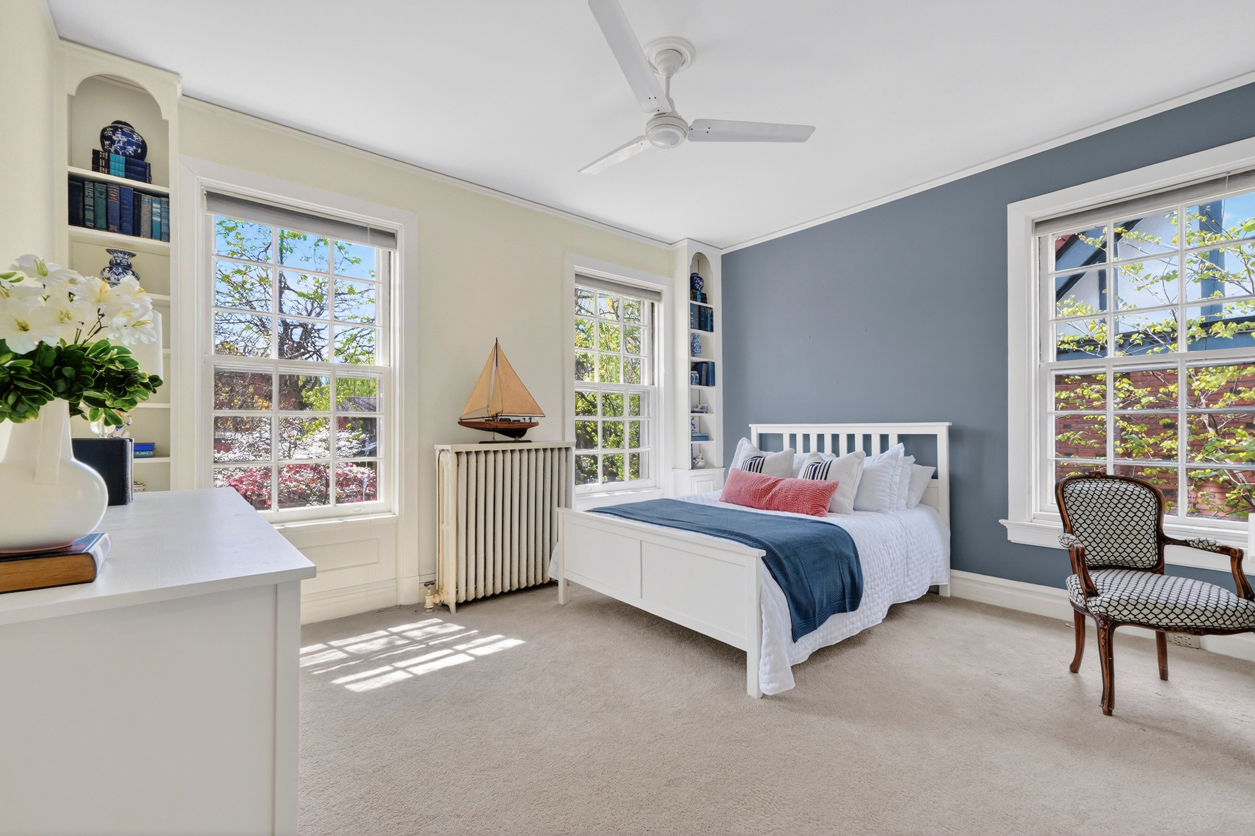  Timeless Elegance in Parkview Place