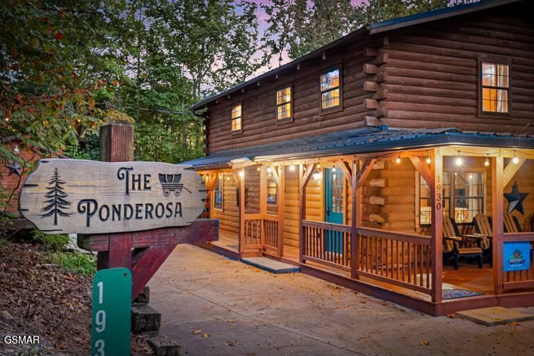 Sevierville, Tennessee, 37876, United States, 2 Bedrooms Bedrooms, ,4 BathroomsBathrooms,Residential,For Sale,2019046