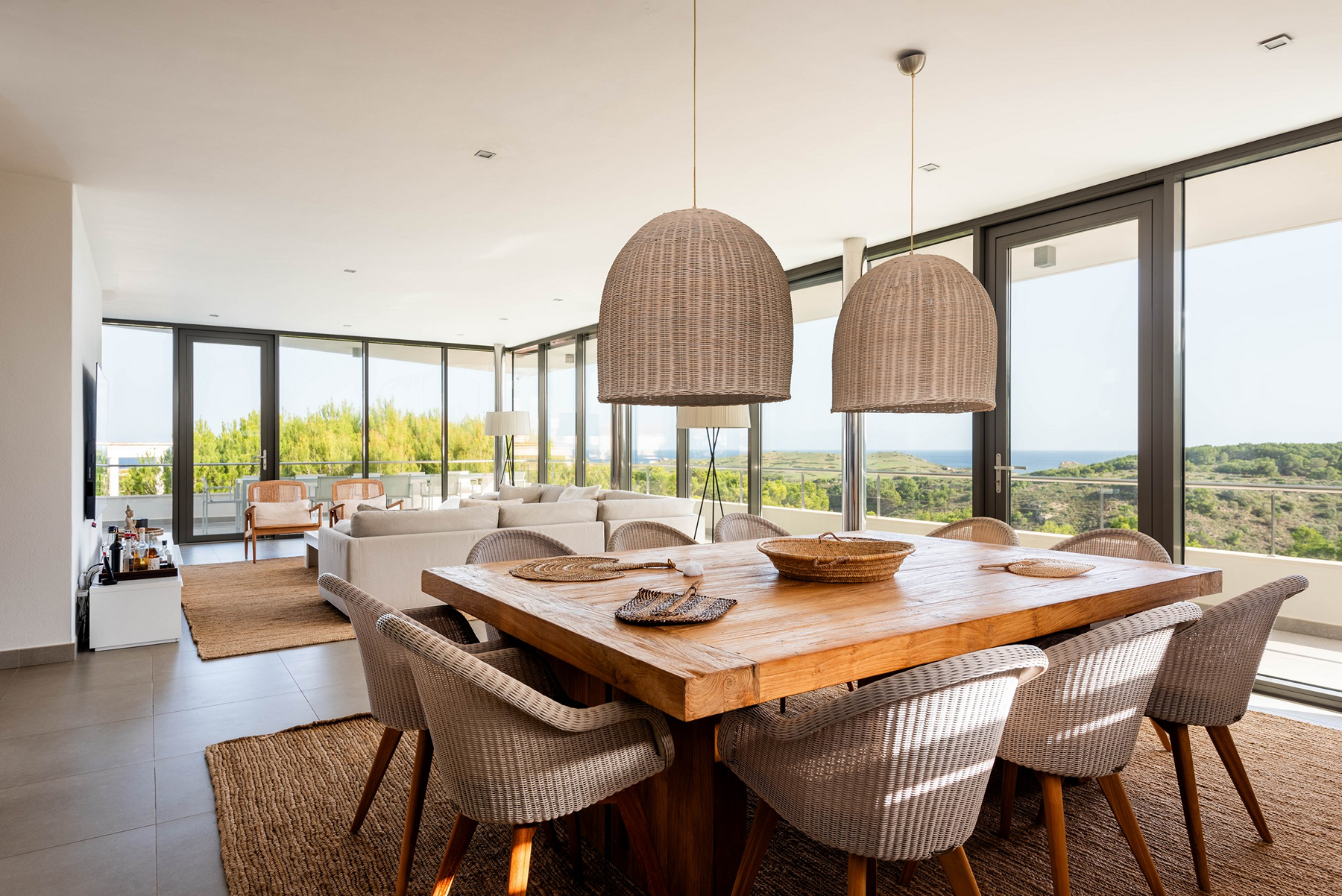  Exclusive modern villa with unique views of the port of Addaia, Menorca - 物件實景