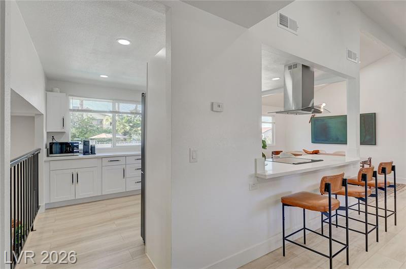Las Vegas, Nevada, 89120, United States, 4 Bedrooms Bedrooms, ,3 BathroomsBathrooms,Residential,For Sale,2047975