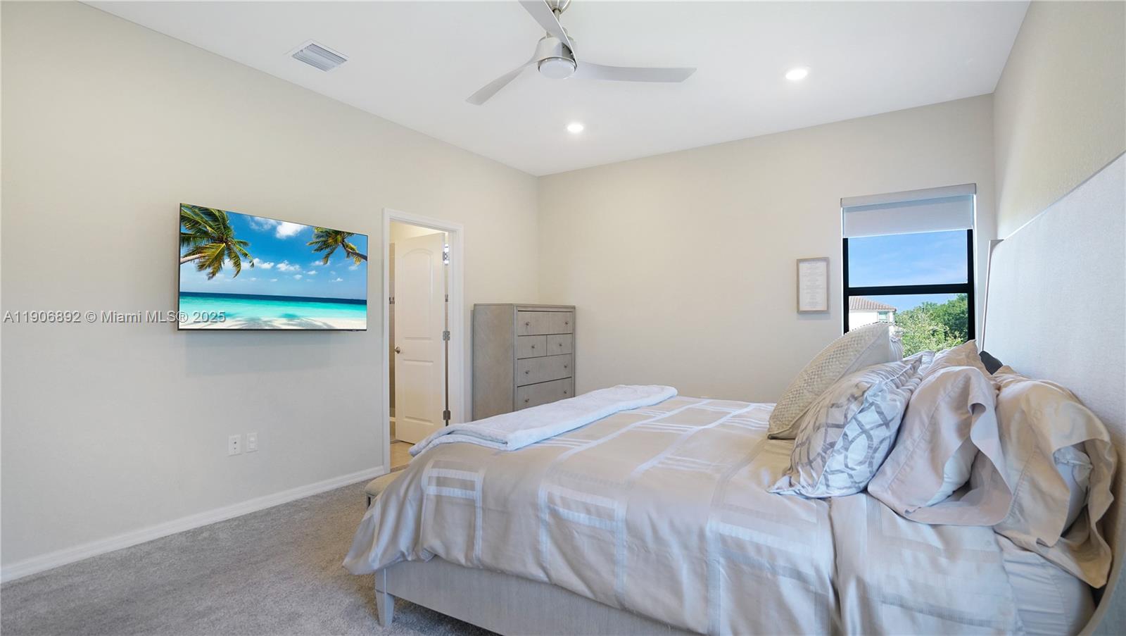 Lake Worth, Florida, 33467, United States, 4 Bedrooms Bedrooms, ,3 BathroomsBathrooms,Residential,For Sale,1990306