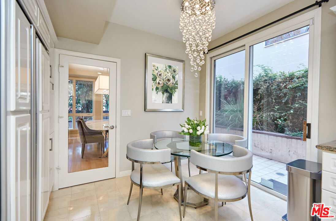Beverly Hills, California, 90211, United States, 2 Bedrooms Bedrooms, ,3 BathroomsBathrooms,Residential,For Sale,1897211