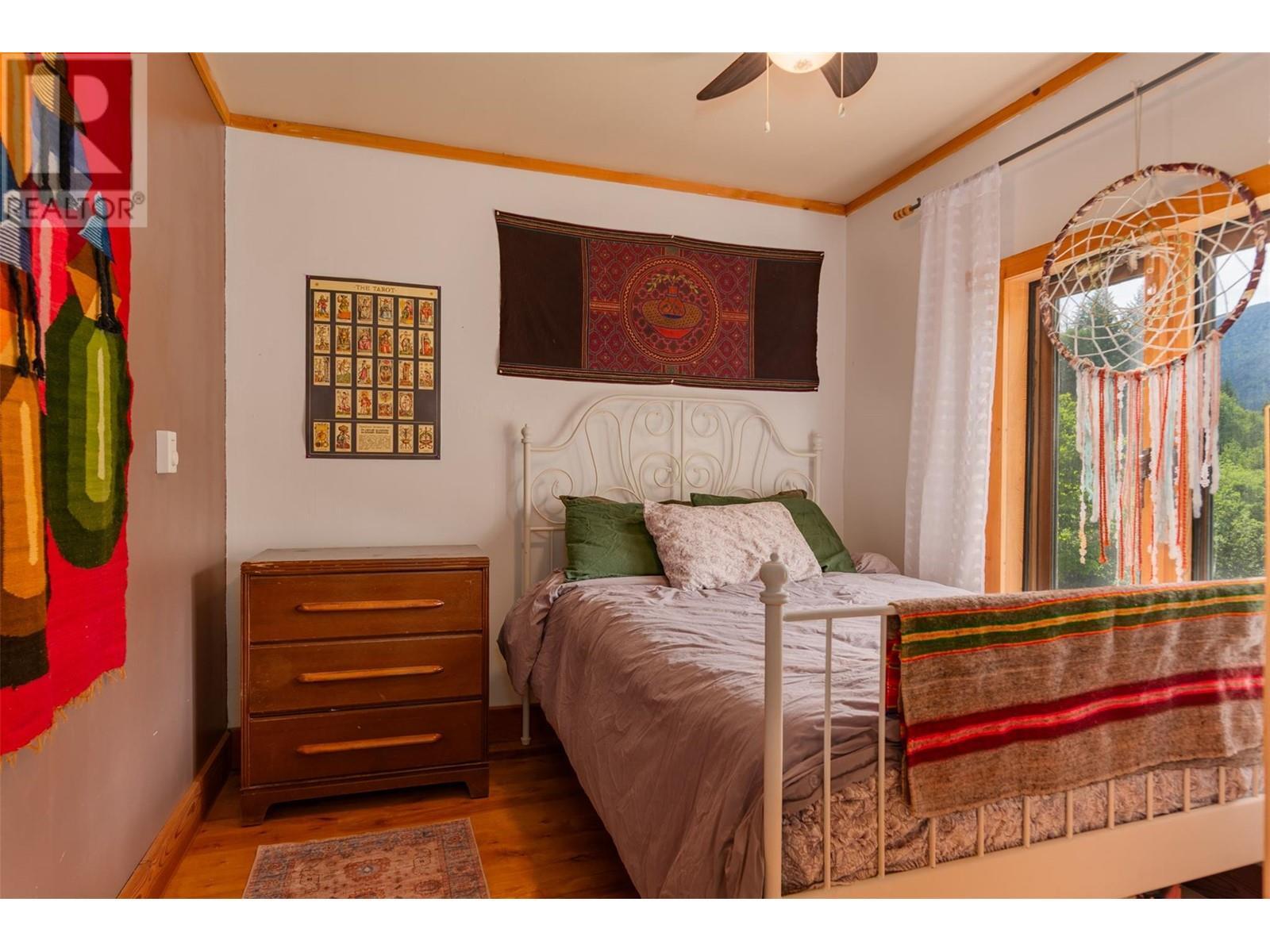 WINLAW, British Columbia, V0G 2J0, CA, 2 Bedrooms Bedrooms, ,1 BathroomBathrooms,Residential,For Sale,1913701