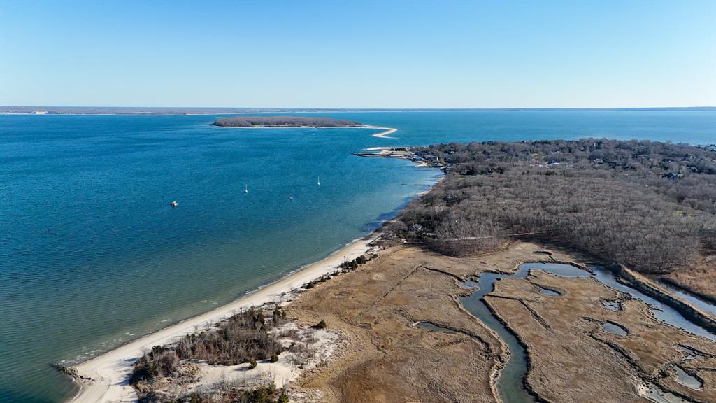 Cutchogue, New York, 11935, United States, 3 Bedrooms Bedrooms, ,4 BathroomsBathrooms,Residential,For Sale,1766004