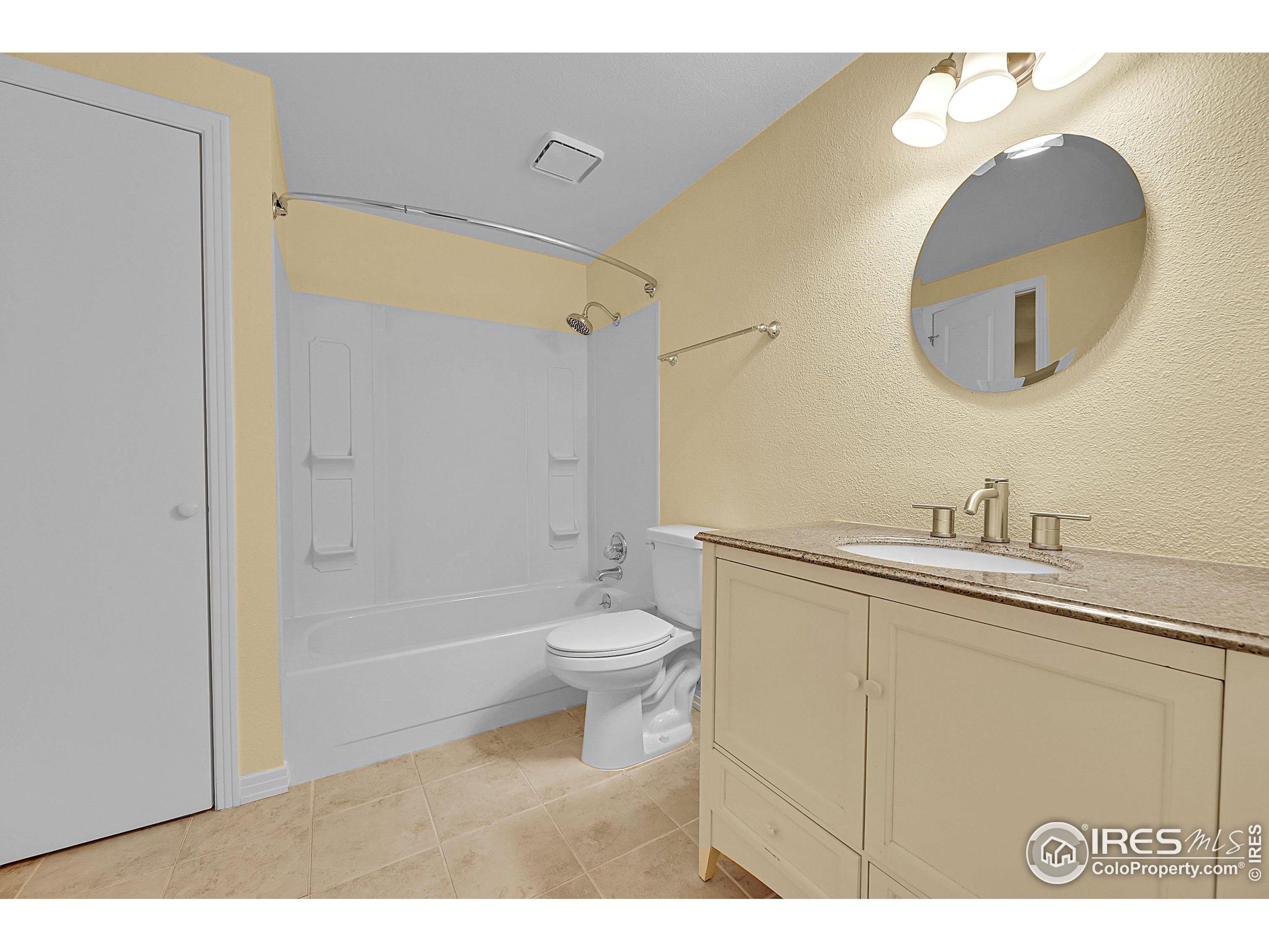 Boulder, Colorado, 80304, United States, 2 Bedrooms Bedrooms, ,3 BathroomsBathrooms,Residential,For Sale,1986544