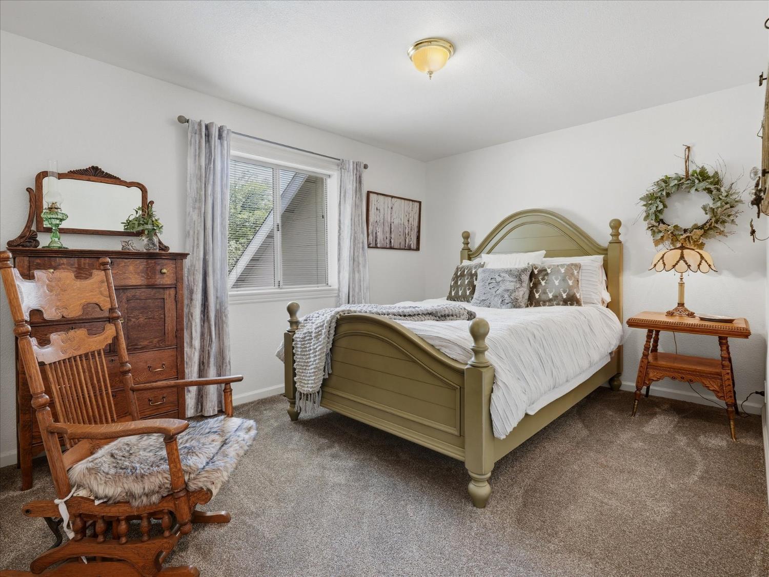 Bass Lake, California, 93604, United States, 3 Bedrooms Bedrooms, ,3 BathroomsBathrooms,Residential,For Sale,2049095