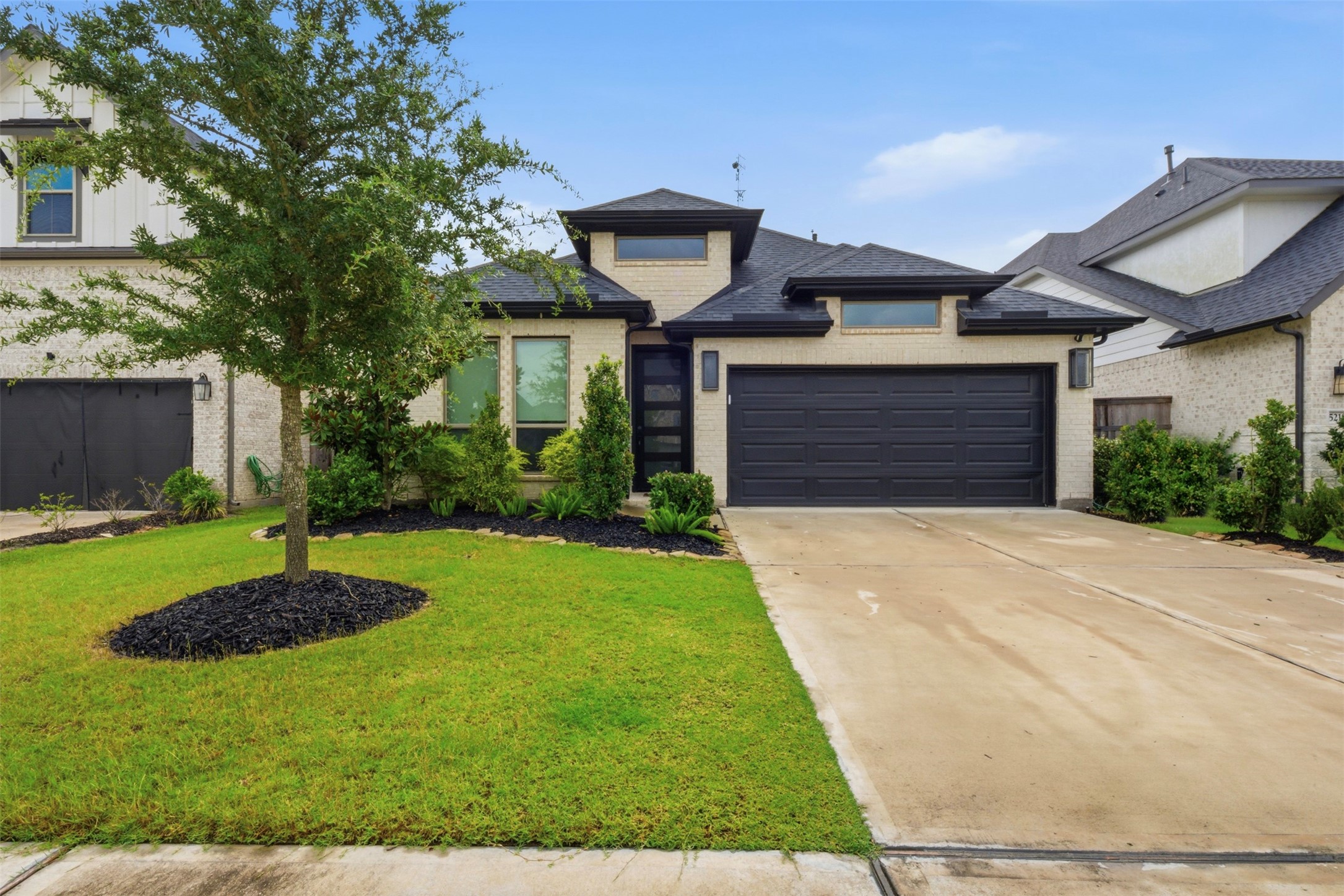  5215 Birch Shadow Drive - 物件實景