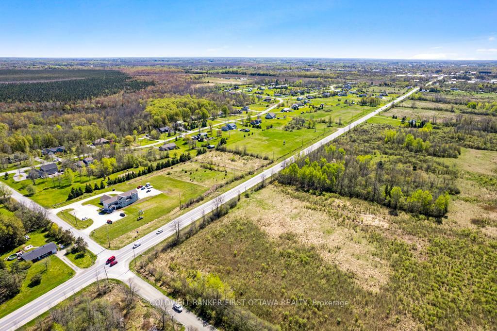 TAY VALLEY, Ontario, K7H 3C9, CA, ,Residential,For Sale,1865372