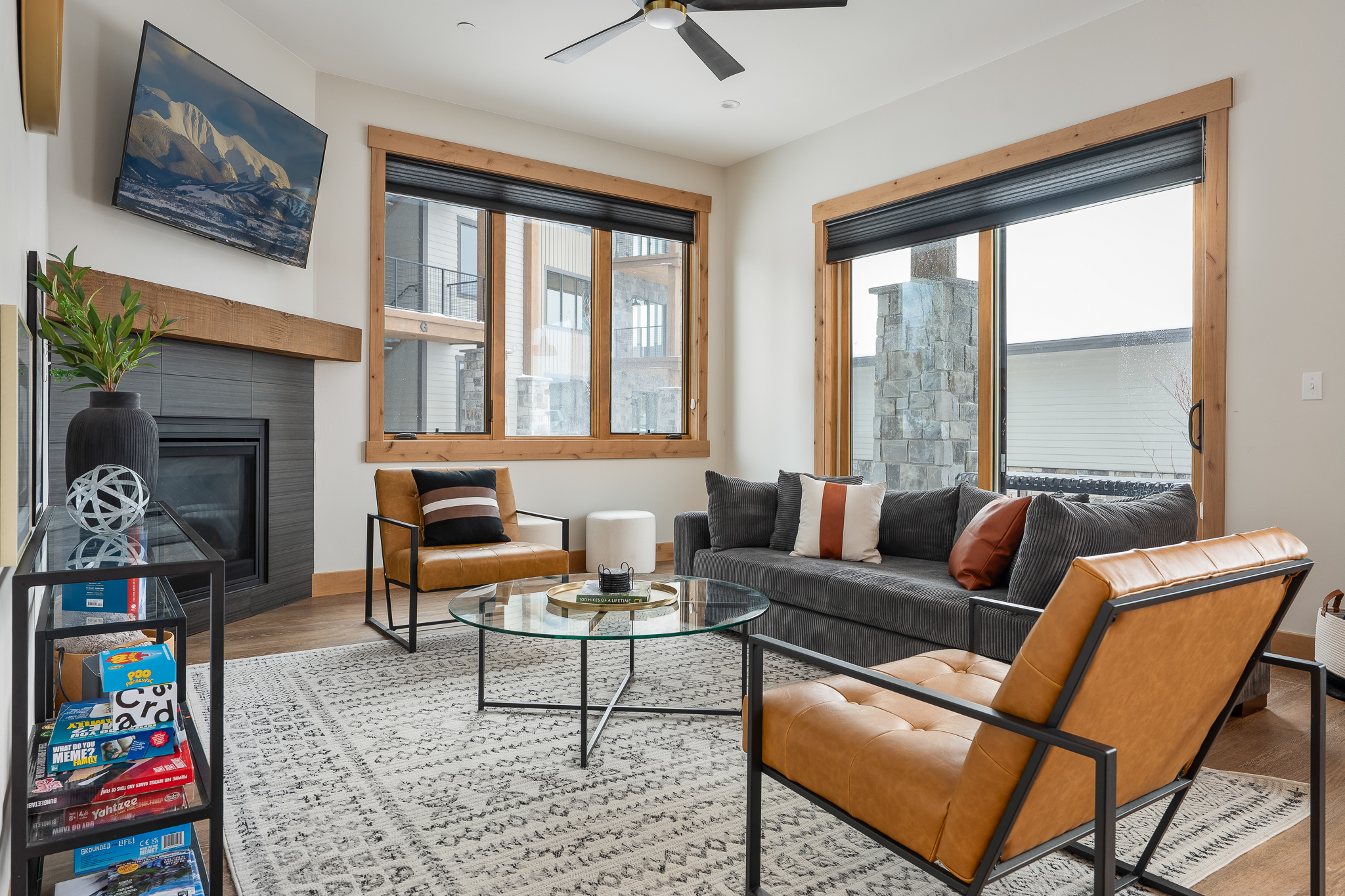  Fully Furnished Luxury Condo in Grand Park - 物件實景