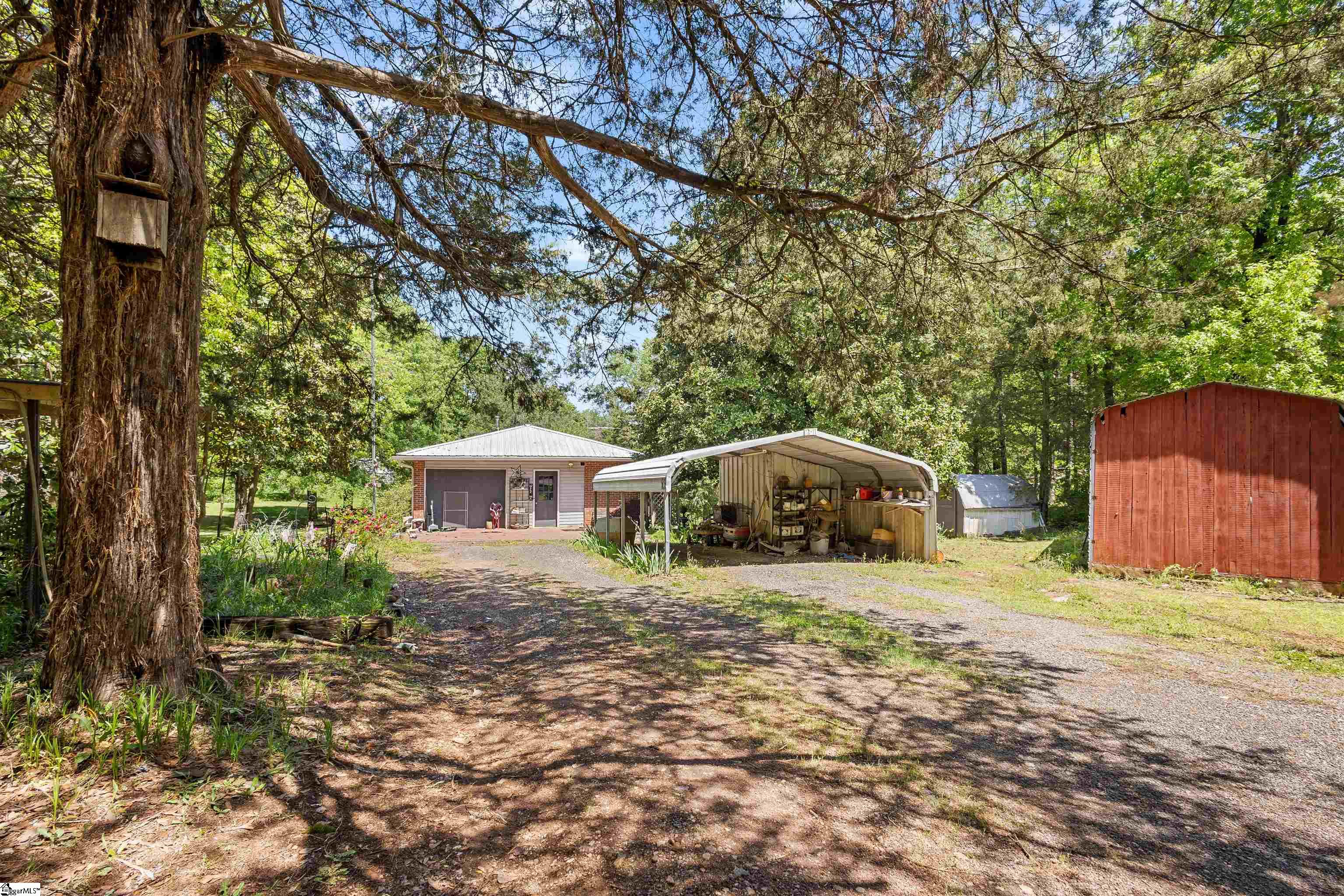 Piedmont, South Carolina, 29673, United States, 3 Bedrooms Bedrooms, ,2 BathroomsBathrooms,Residential,For Sale,1798377