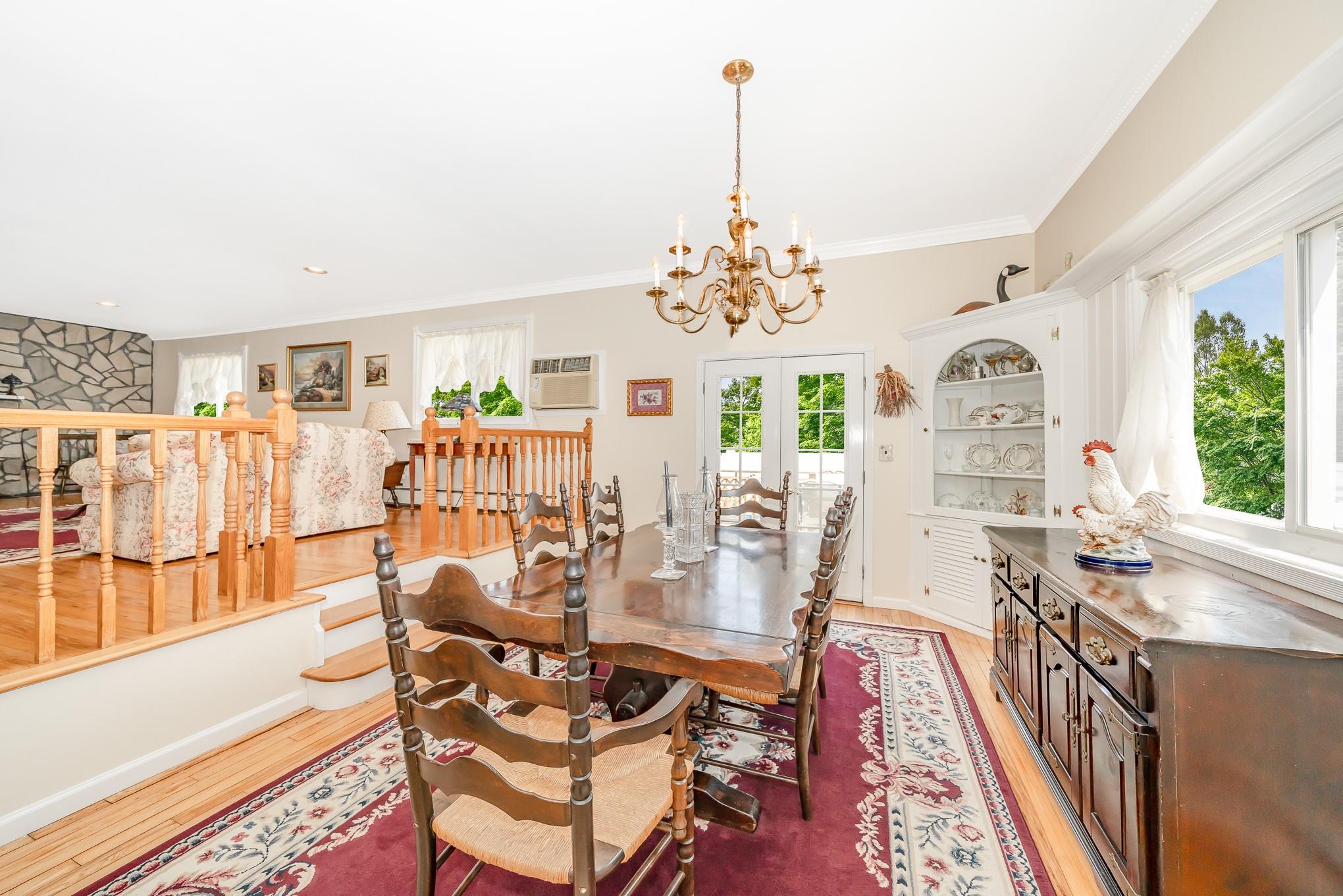 Massapequa, New York, 11758, United States, 4 Bedrooms Bedrooms, ,2 BathroomsBathrooms,Residential,For Sale,1904411