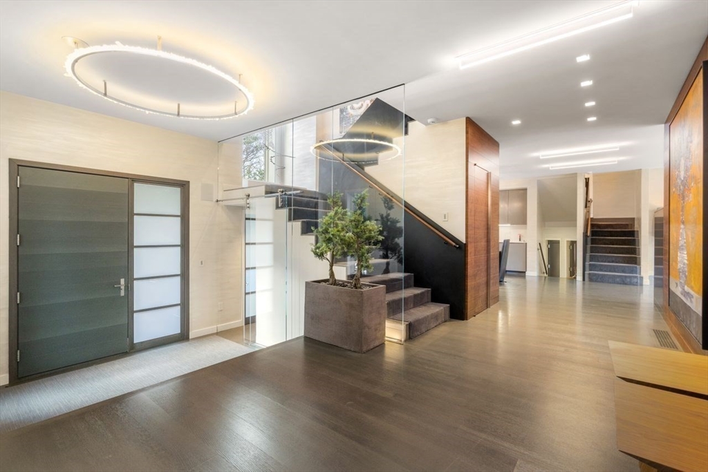 Brookline, Massachusetts, 02467, United States, 5 Bedrooms Bedrooms, ,6 BathroomsBathrooms,Residential,For Sale,1686608