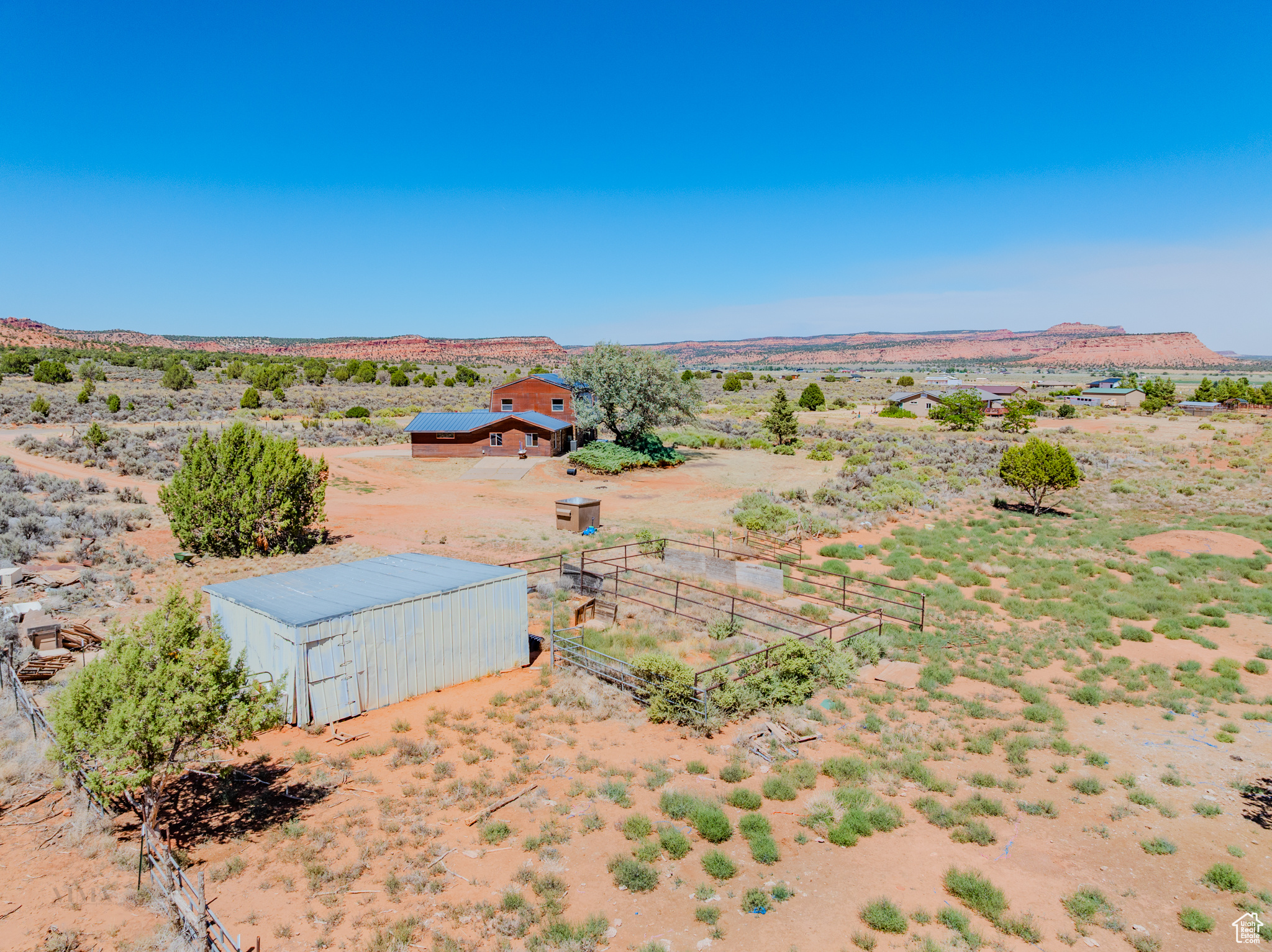 Kanab, Utah, 84741, United States, 4 Bedrooms Bedrooms, ,3 BathroomsBathrooms,Residential,For Sale,1908658