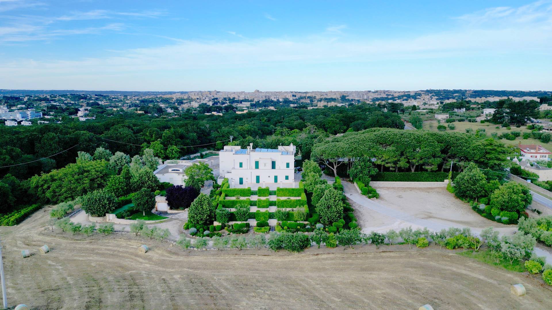 Martina Franca, Taranto, 74015, IT, 9 Bedrooms Bedrooms, ,12 BathroomsBathrooms,Residential,For Sale,1947823