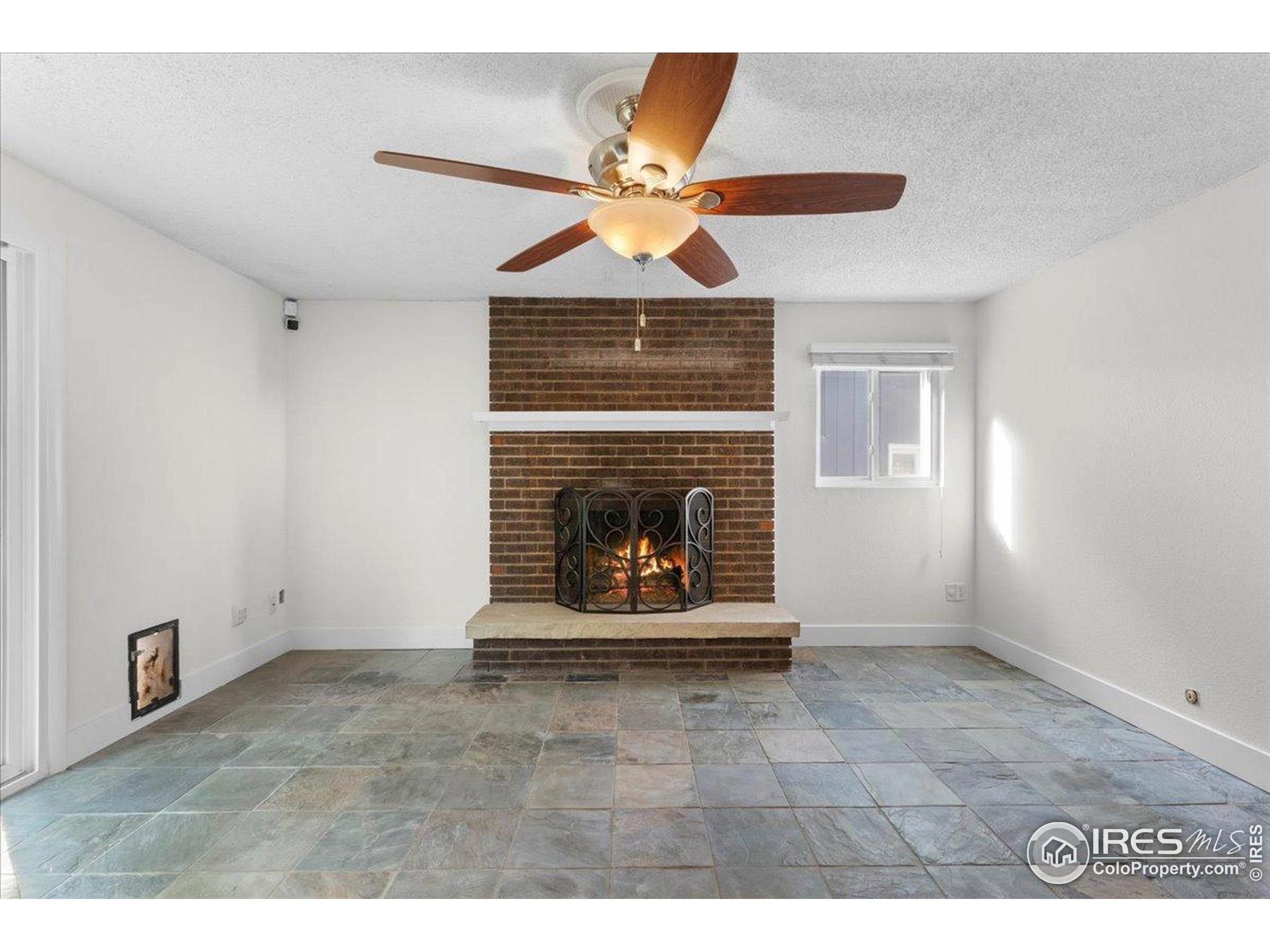 Loveland, Colorado, 80538, United States, 5 Bedrooms Bedrooms, ,1 BathroomBathrooms,Residential,For Sale,1988384