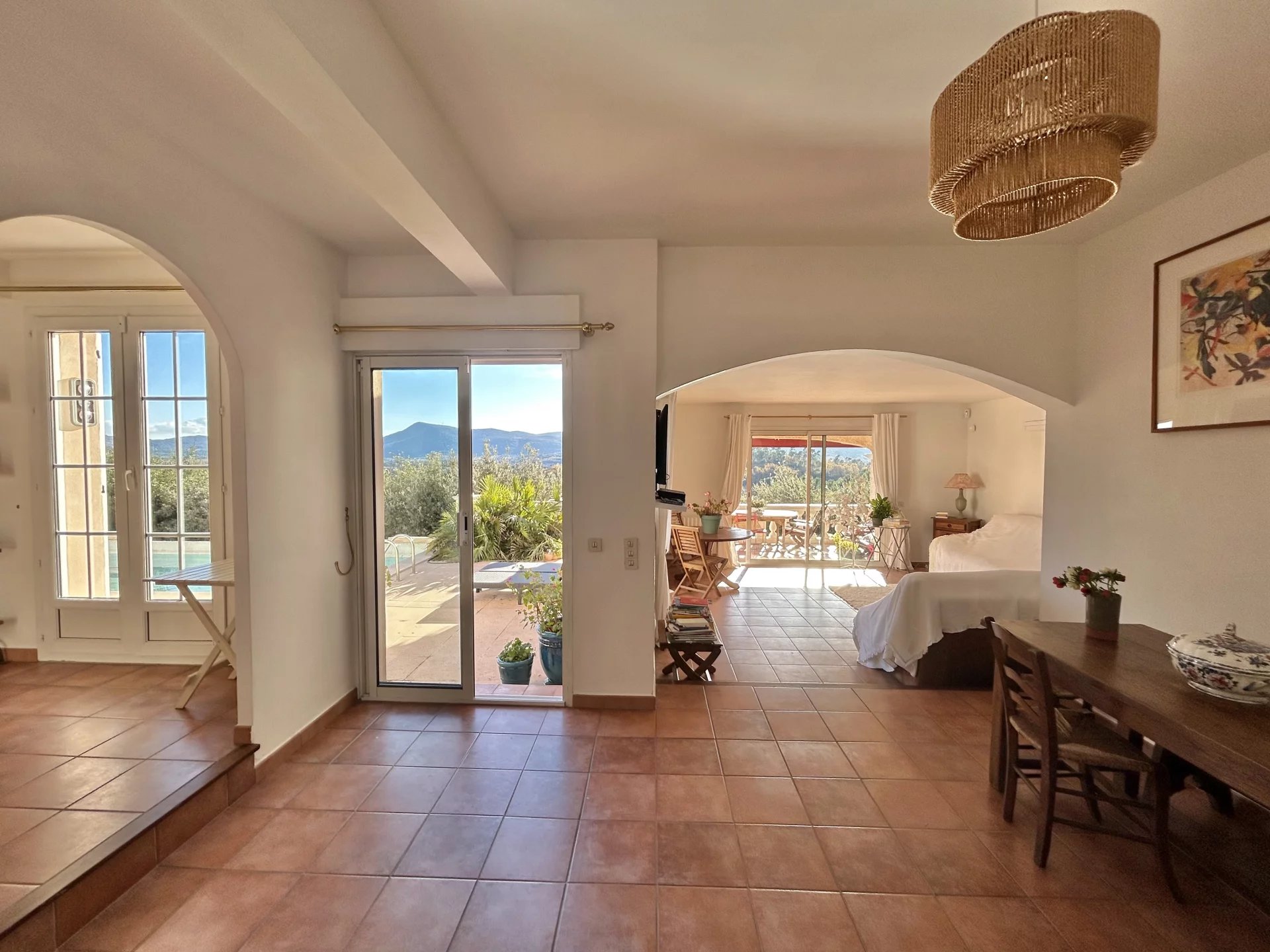 Garéoult, Provence-Alpes-Côte d?Azur, 83136, FR, 3 Bedrooms Bedrooms, ,2 BathroomsBathrooms,Residential,For Sale,1673180