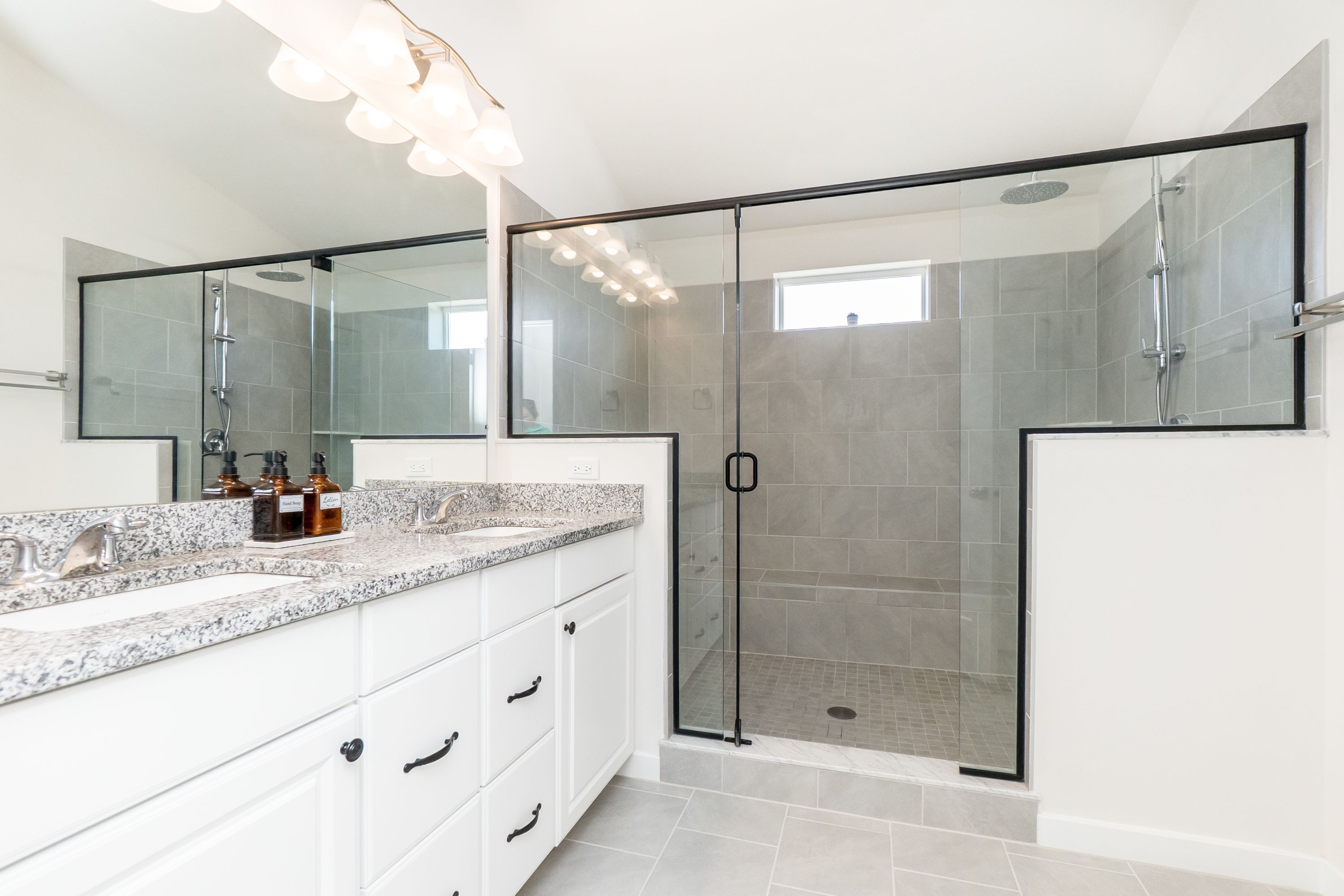 Ann Arbor, Michigan, 48105, United States, 4 Bedrooms Bedrooms, ,Residential,For Sale,1737854