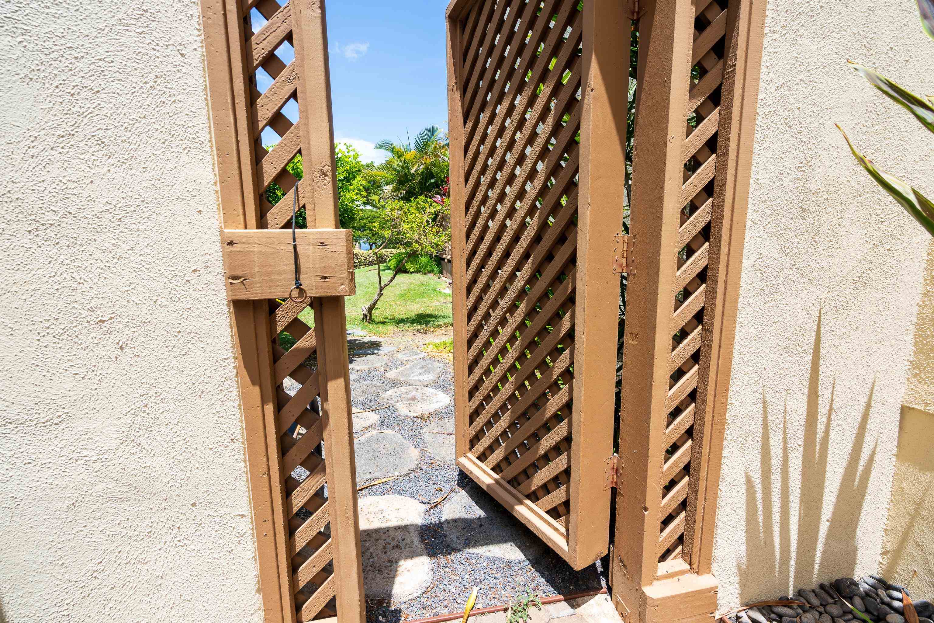 Kihei, Hawaii, 96753, United States, 1 Bedroom Bedrooms, ,2 BathroomsBathrooms,Residential,For Sale,2001614