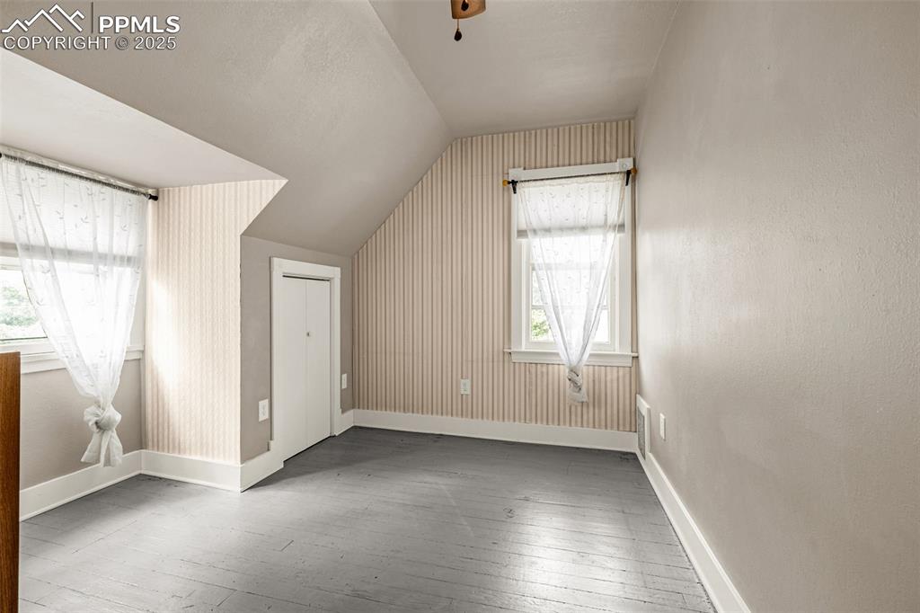 Colorado Springs, Colorado, 80903, United States, 3 Bedrooms Bedrooms, ,2 BathroomsBathrooms,Residential,For Sale,1949887