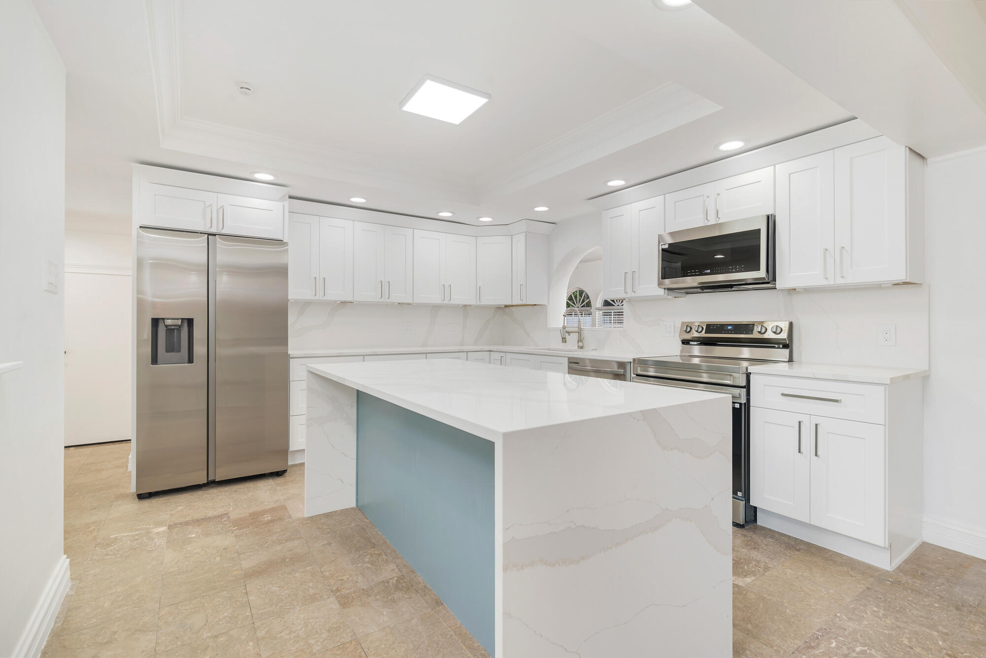 West Palm Beach, Florida, 33407, United States, 5 Bedrooms Bedrooms, ,5 BathroomsBathrooms,Residential,For Sale,1994900