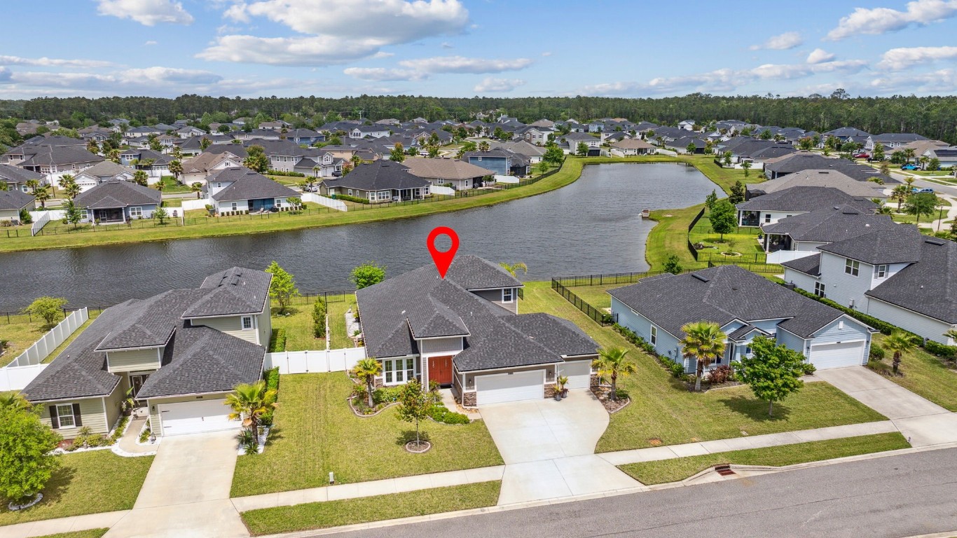 Fernandina Beach, Florida, 32034, United States, 4 Bedrooms Bedrooms, ,3 BathroomsBathrooms,Residential,For Sale,1881619