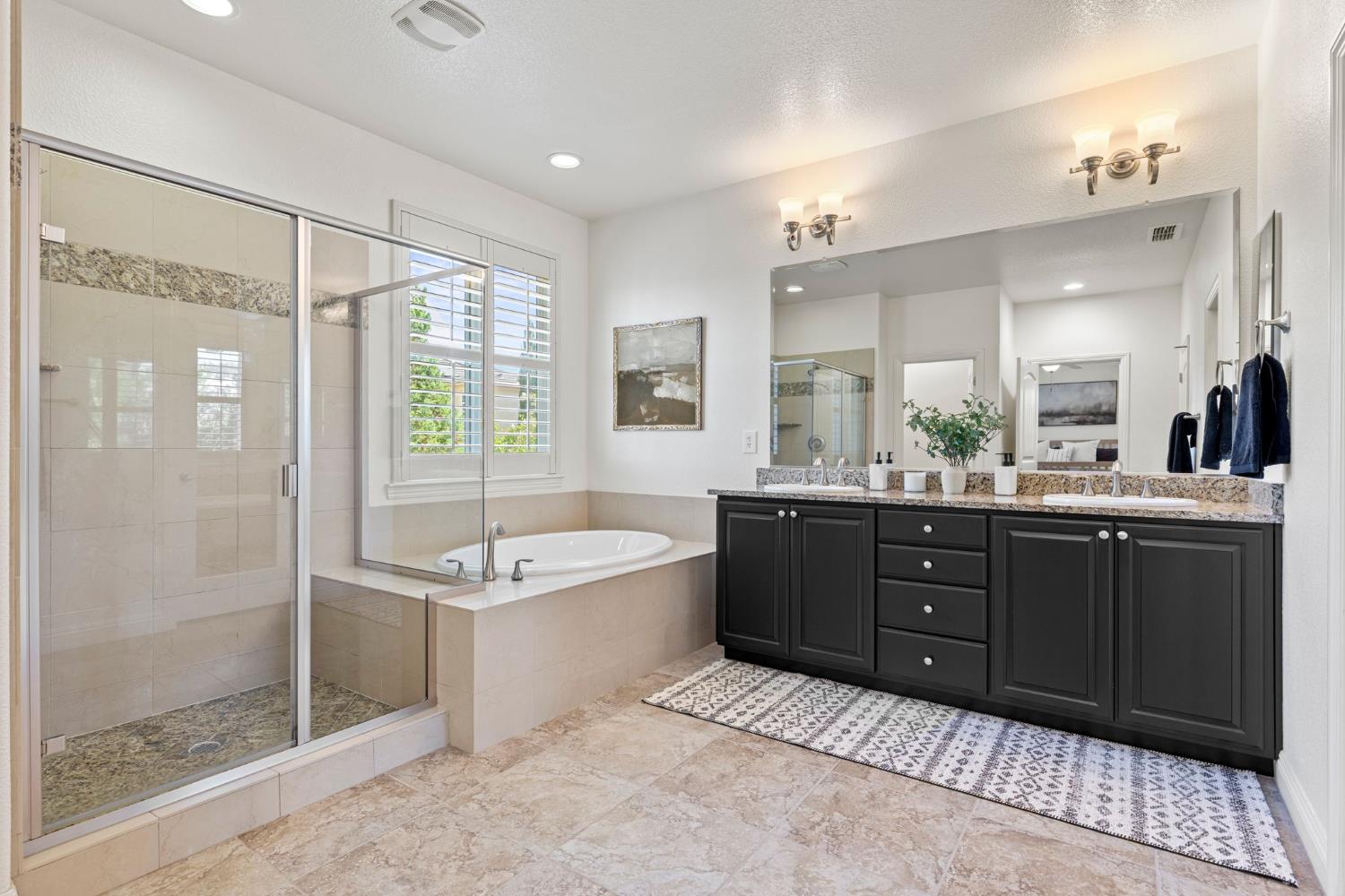 El Dorado Hills, California, 95762, United States, 4 Bedrooms Bedrooms, ,3 BathroomsBathrooms,Residential,For Sale,1925996