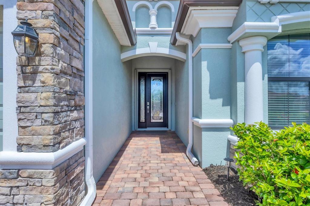 Venice, Florida, 34293, United States, 4 Bedrooms Bedrooms, ,2 BathroomsBathrooms,Residential,For Sale,1977981