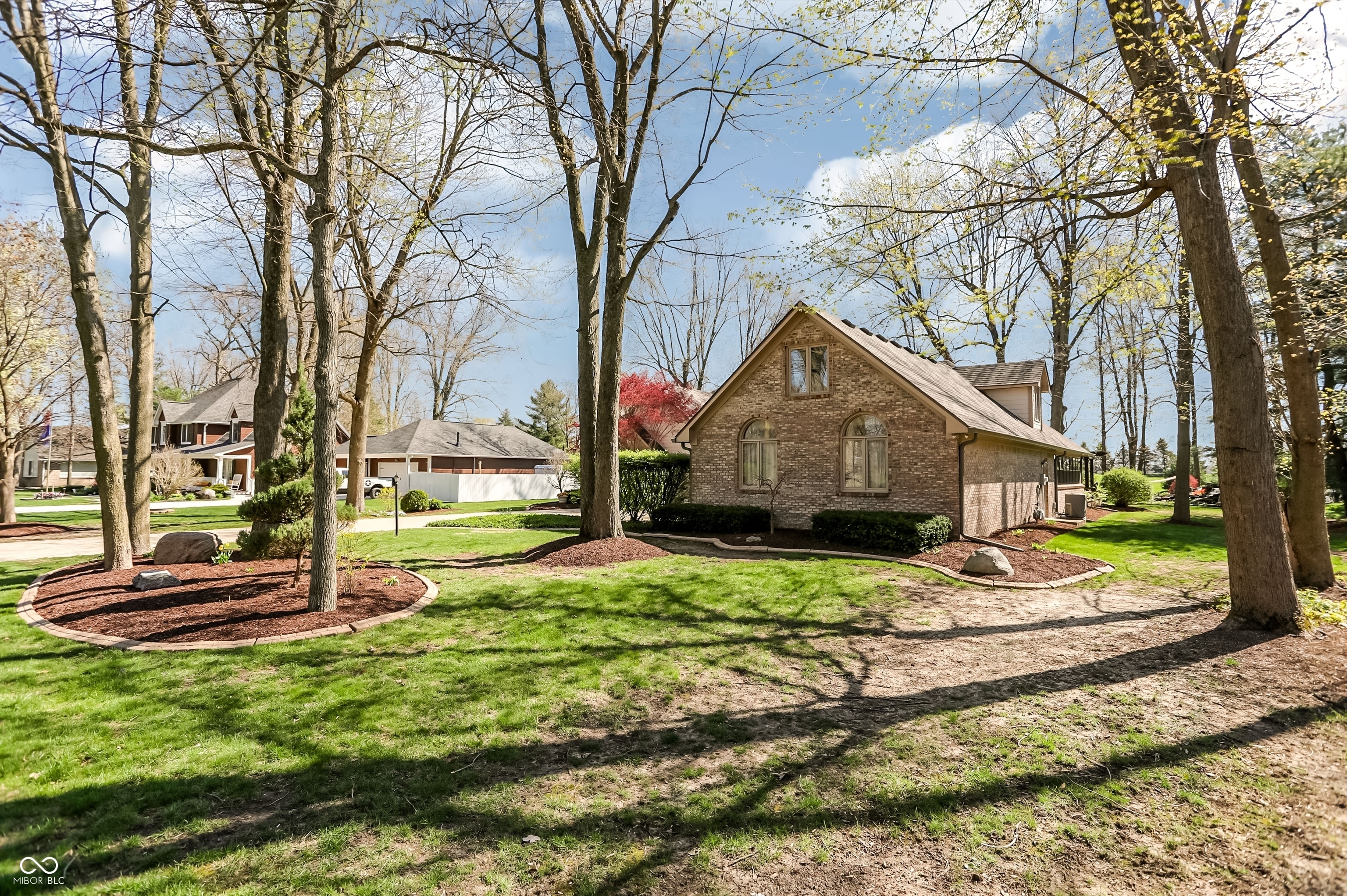Greenfield, Indiana, 46140, United States, 3 Bedrooms Bedrooms, ,3 BathroomsBathrooms,Residential,For Sale,2035796