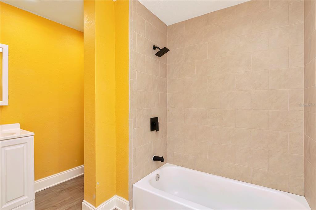 St Petersburg, Florida, 33713, United States, 4 Bedrooms Bedrooms, ,3 BathroomsBathrooms,Residential,For Sale,1932067