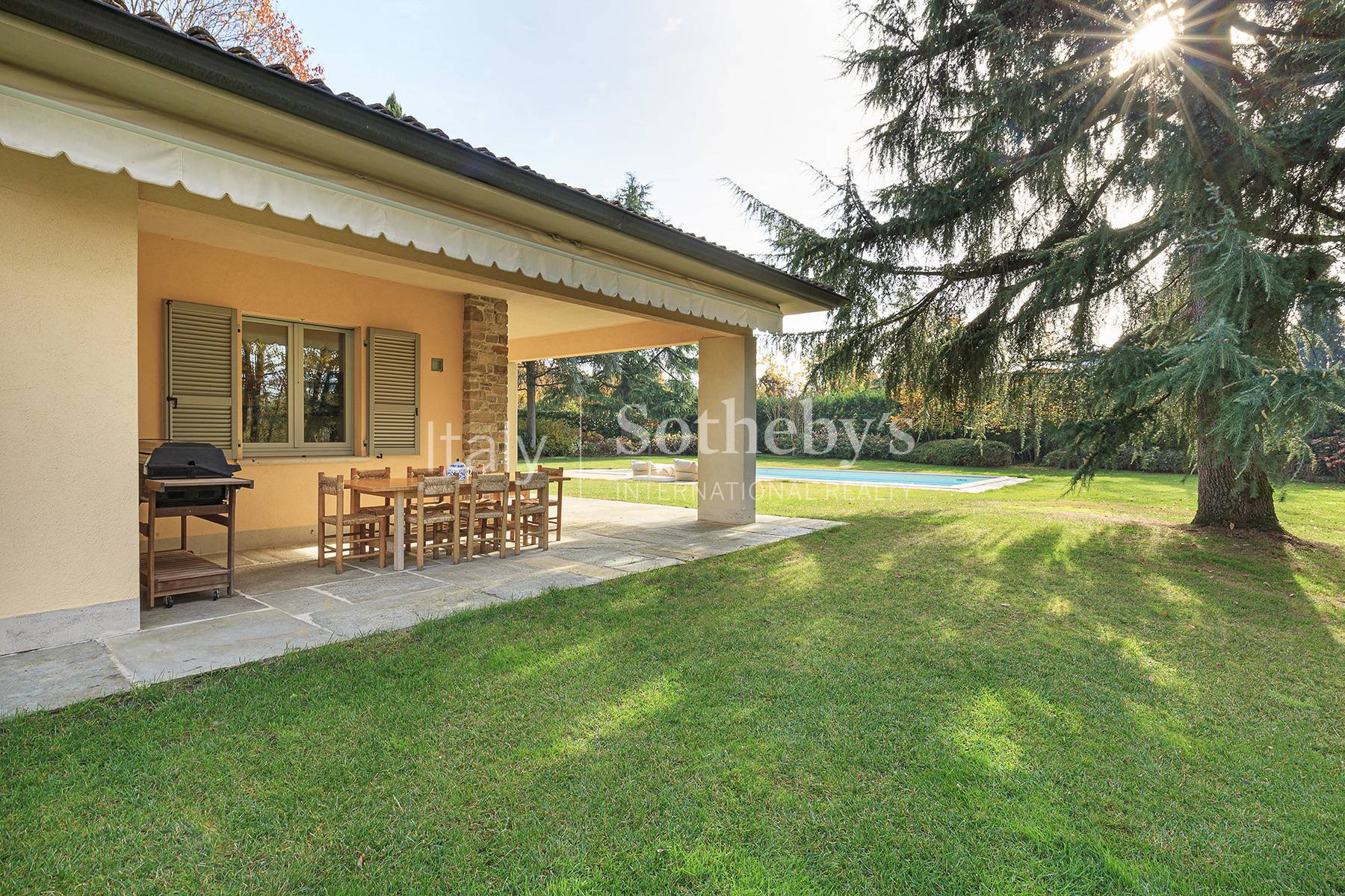  Villa with swimming pool and private woodland in the Trebbia Valley, south of - 物件實景