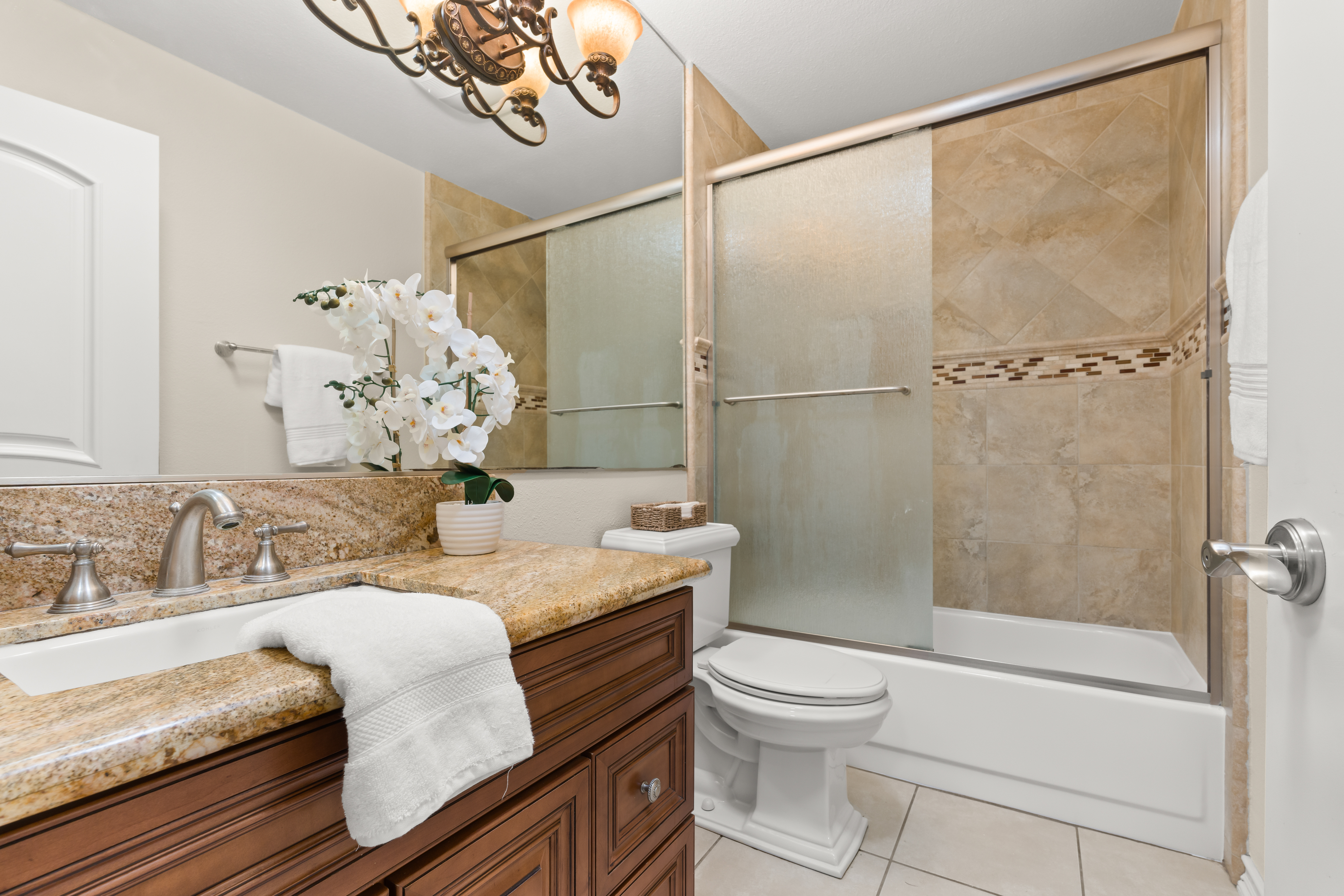  220 Camino El Rincon, Camarillo, CA 93012 - 物件實景