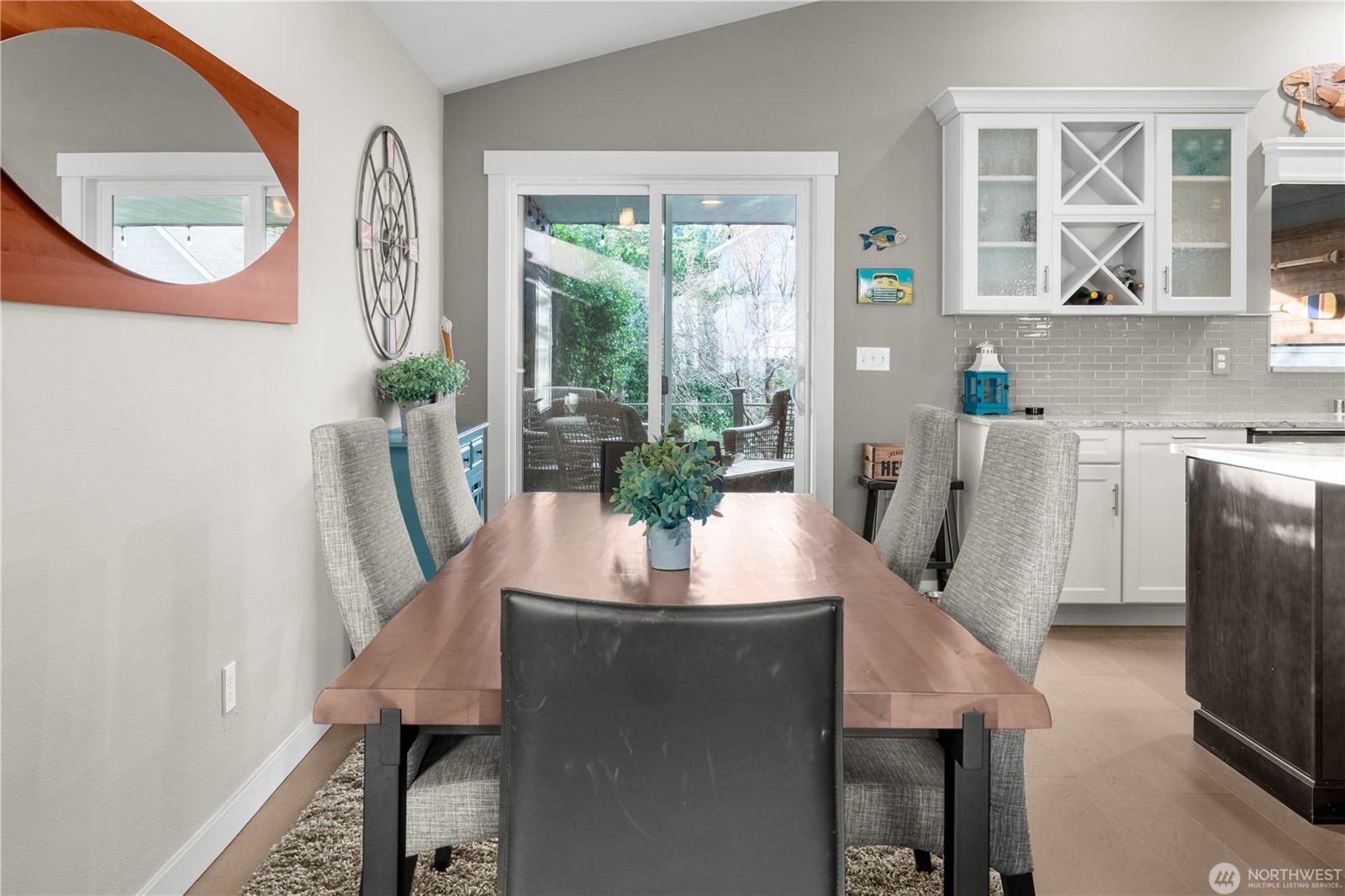 Long Beach, Washington, 98631, United States, 3 Bedrooms Bedrooms, ,2 BathroomsBathrooms,Residential,For Sale,2010385