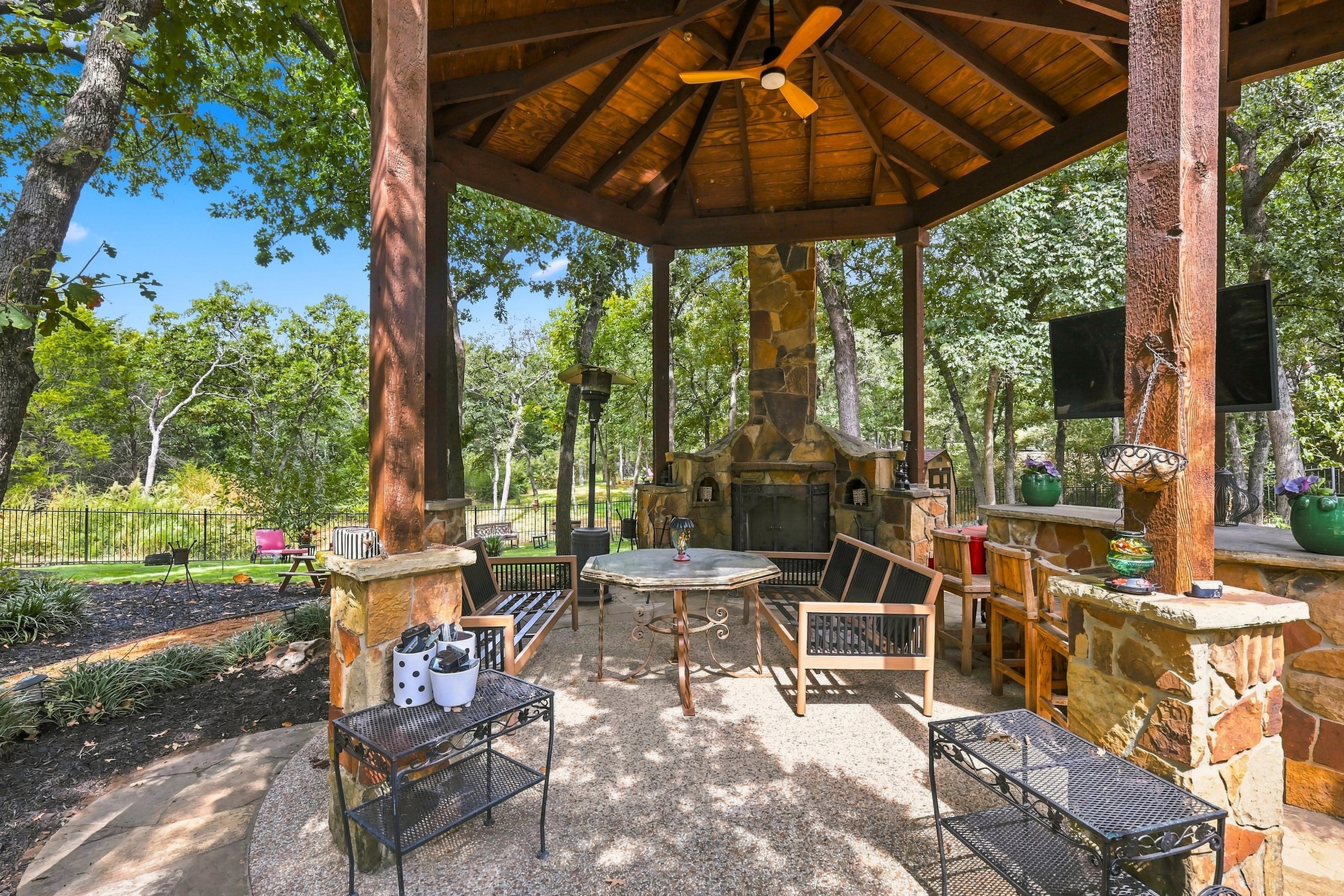  3503 Sarah Springs Trail, Flower Mound, TX, 75022 - 物件實景
