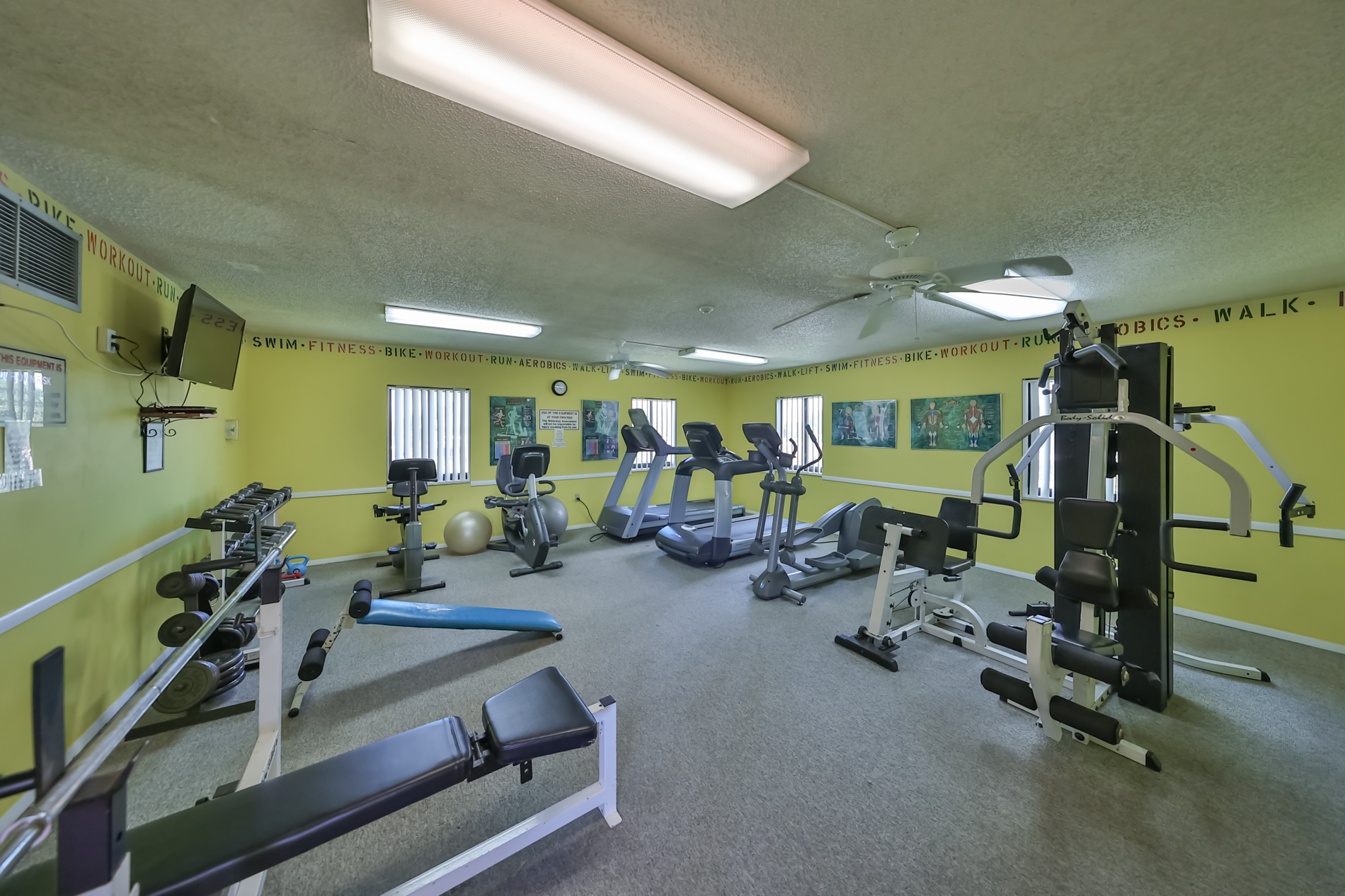 Bradenton, Florida, 34210, United States, 3 Bedrooms Bedrooms, ,3 BathroomsBathrooms,Residential,For Sale,2001185