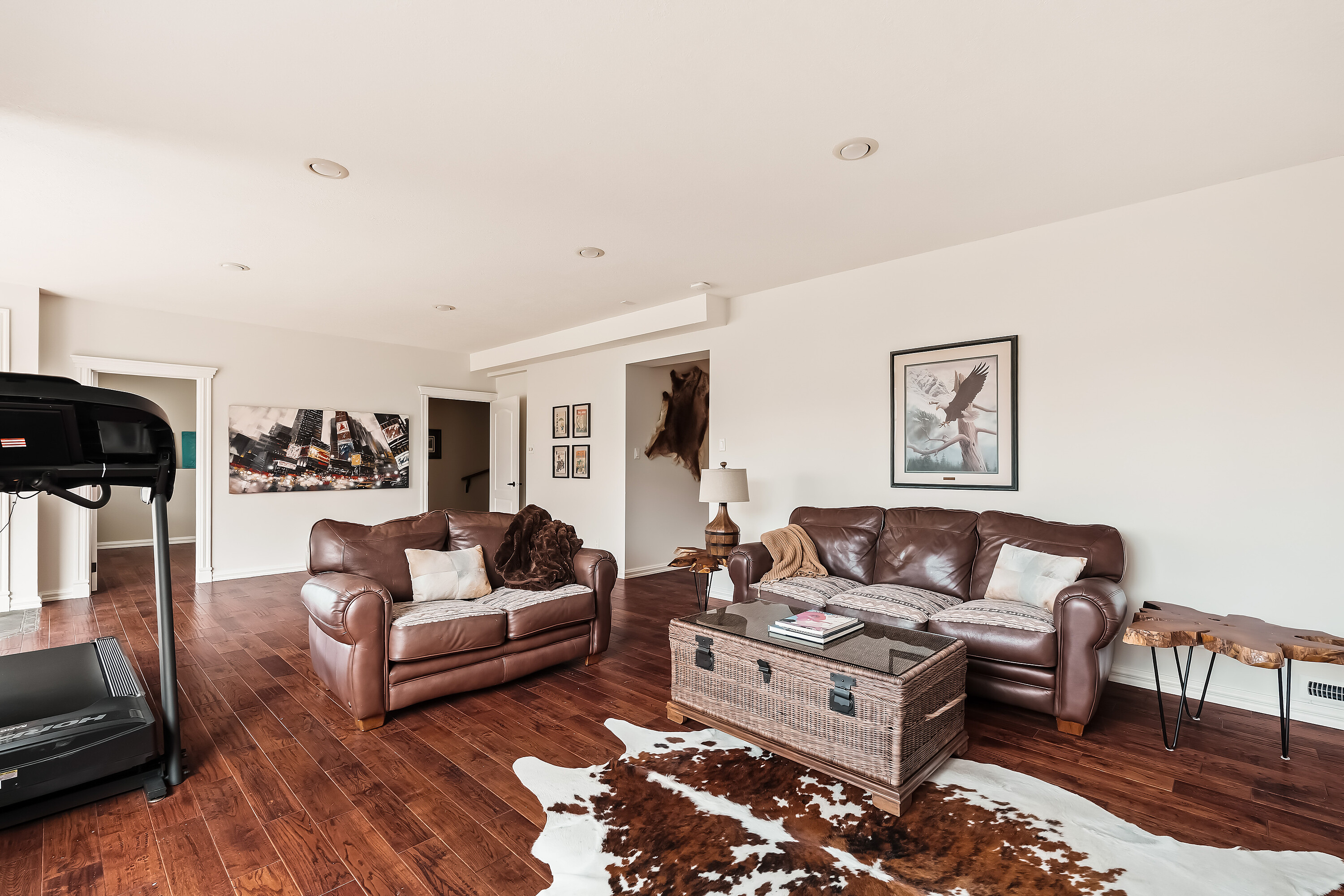  Estate Home Backing Ravine - 物件實景