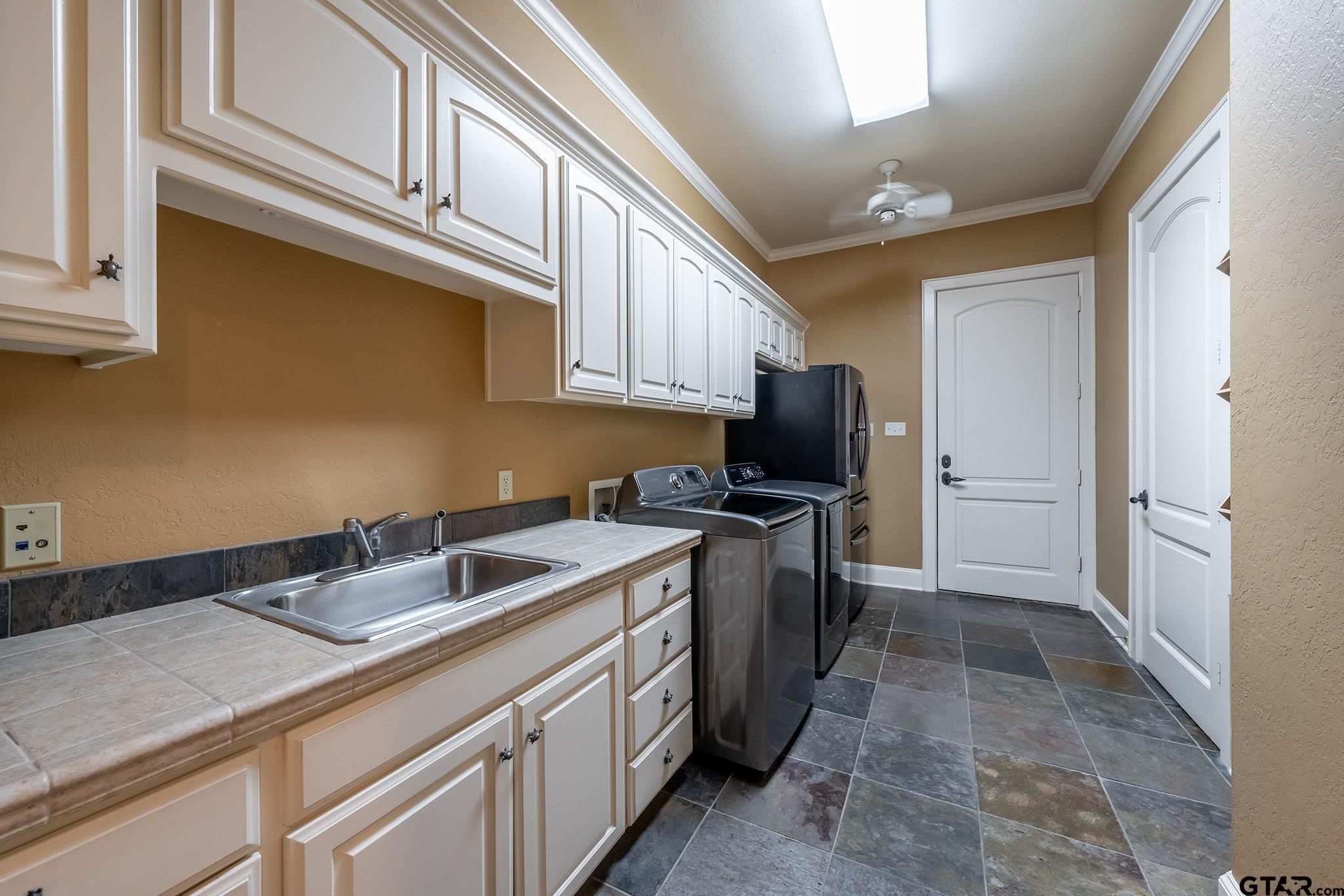 17654 SOUTHPOINT RD., Whitehouse, Texas, 75791, United States, 4 Bedrooms Bedrooms, ,5 BathroomsBathrooms,Residential,For Sale,17654 SOUTHPOINT RD.,1656729