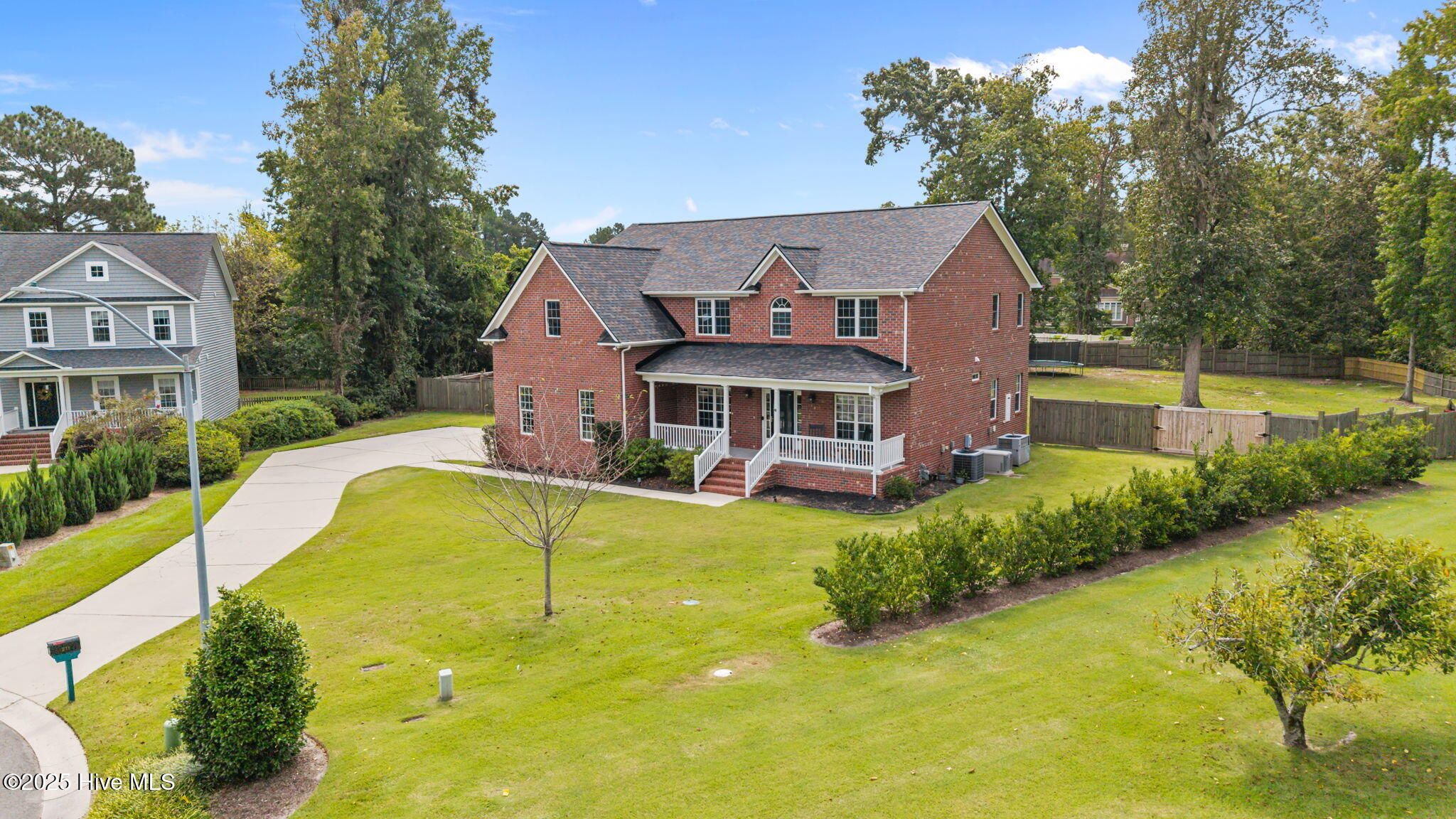 New Bern, North Carolina, 28562, United States, 5 Bedrooms Bedrooms, ,4 BathroomsBathrooms,Residential,For Sale,1941711