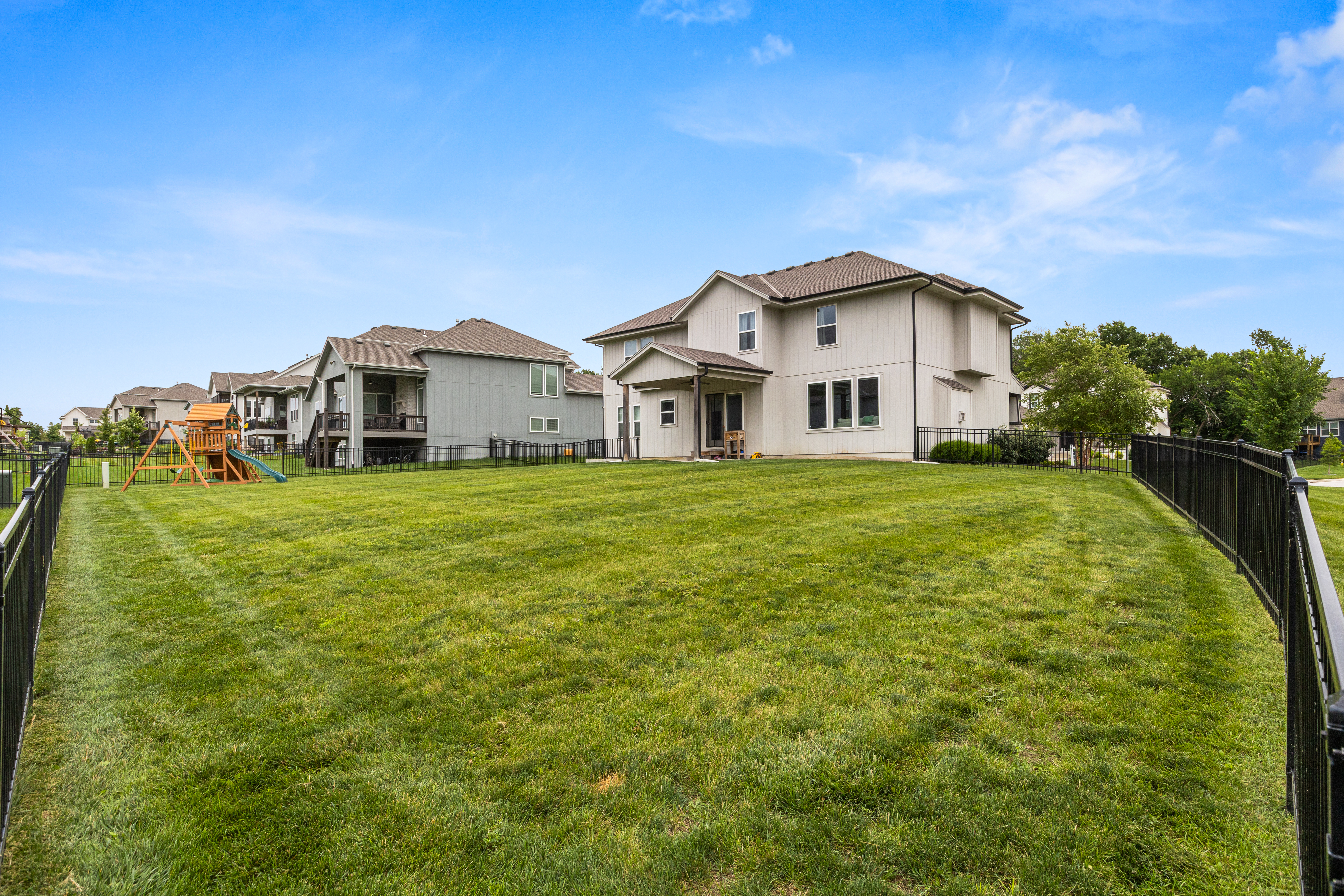  9196 Green Road, Lenexa, KS 66227 - 物件實景