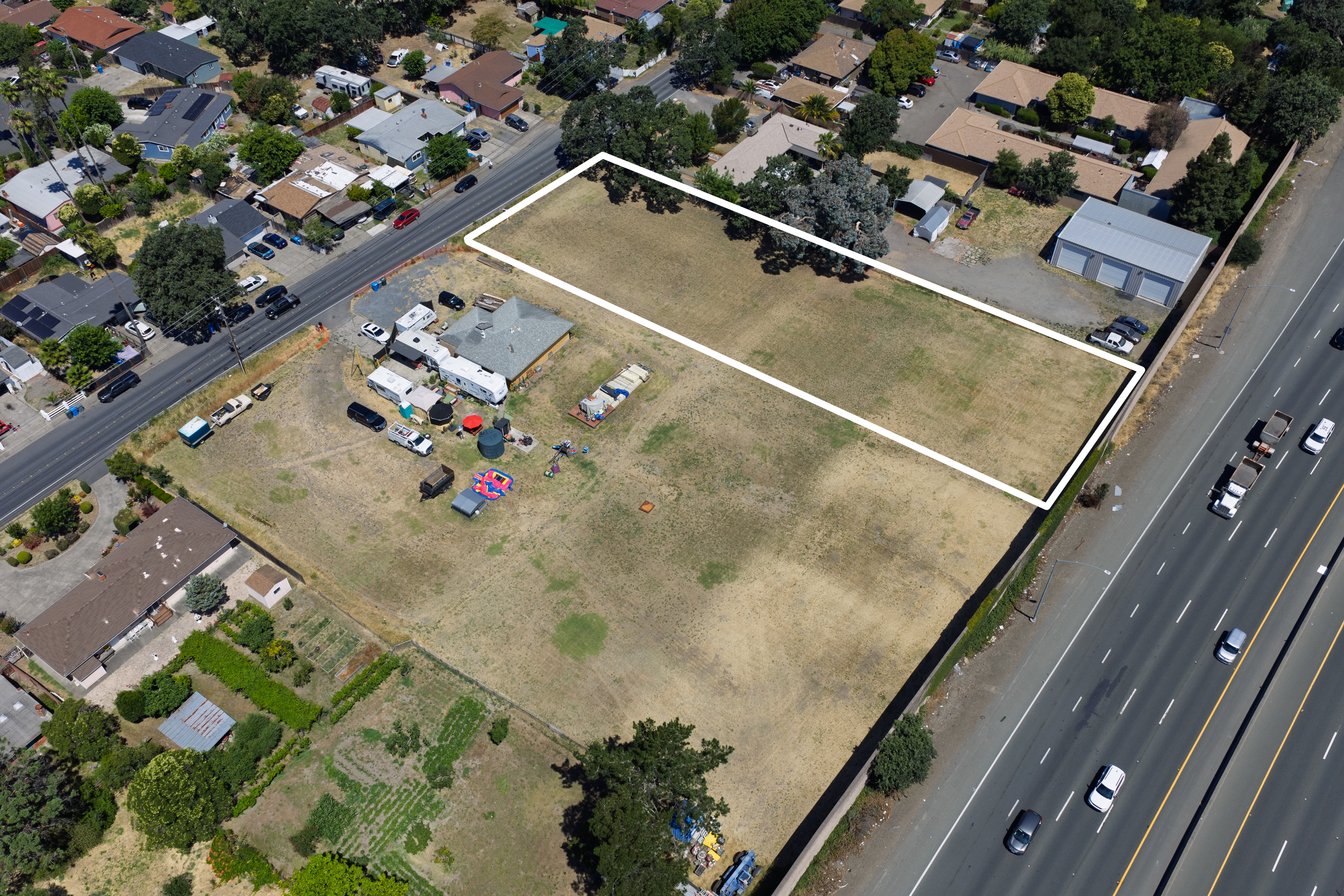  2154 Corby Avenue, Santa Rosa, CA 95407 - 物件實景