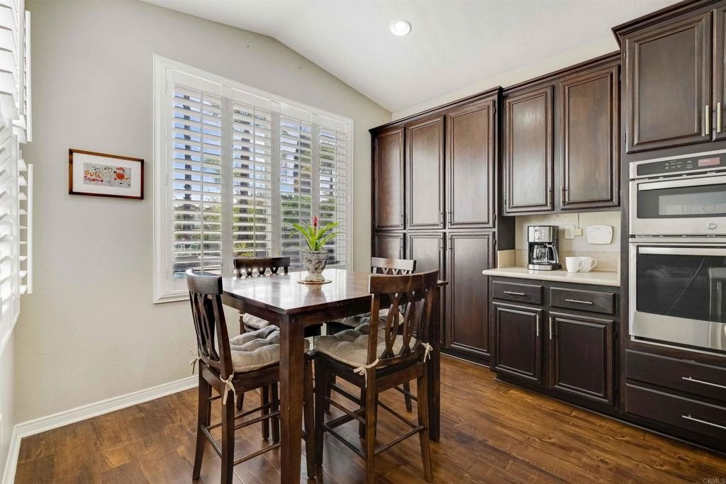 Temecula, California, 92592, United States, 5 Bedrooms Bedrooms, ,3 BathroomsBathrooms,Residential,For Sale,1987577