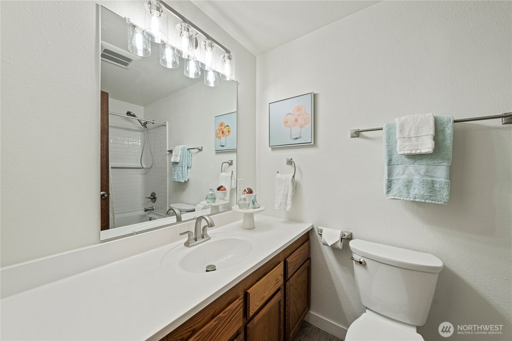 University Place, Washington, 98466, United States, 5 Bedrooms Bedrooms, ,3 BathroomsBathrooms,Residential,For Sale,1910787