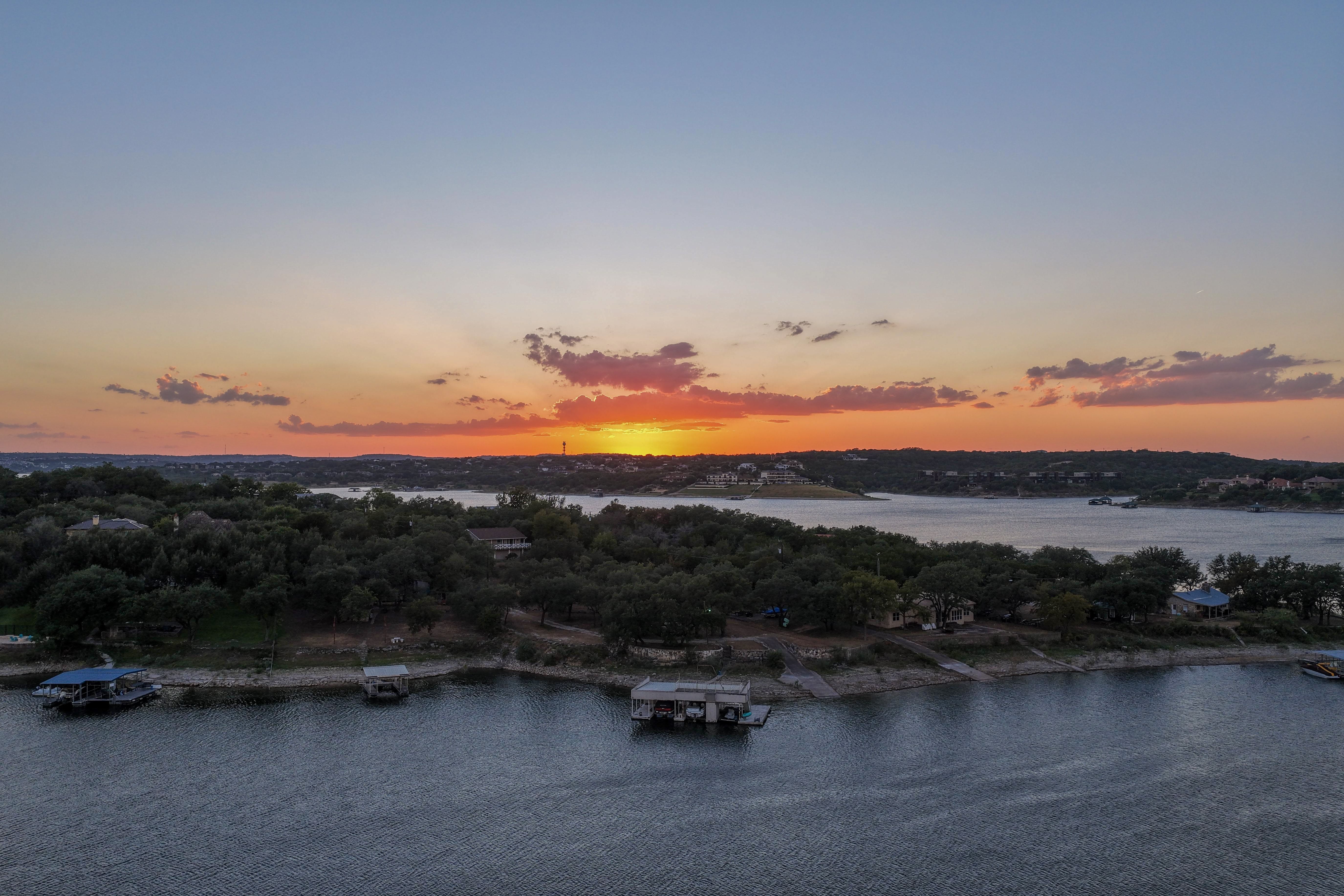  Private Deep-Water Retreat on Lake Travis, Permits in Hand - 物件實景