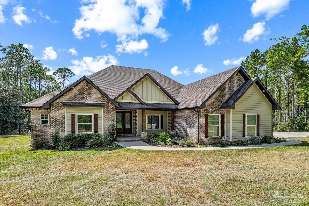 Pace, Florida, 32571, United States, 5 Bedrooms Bedrooms, ,4 BathroomsBathrooms,Residential,For Sale,1941978
