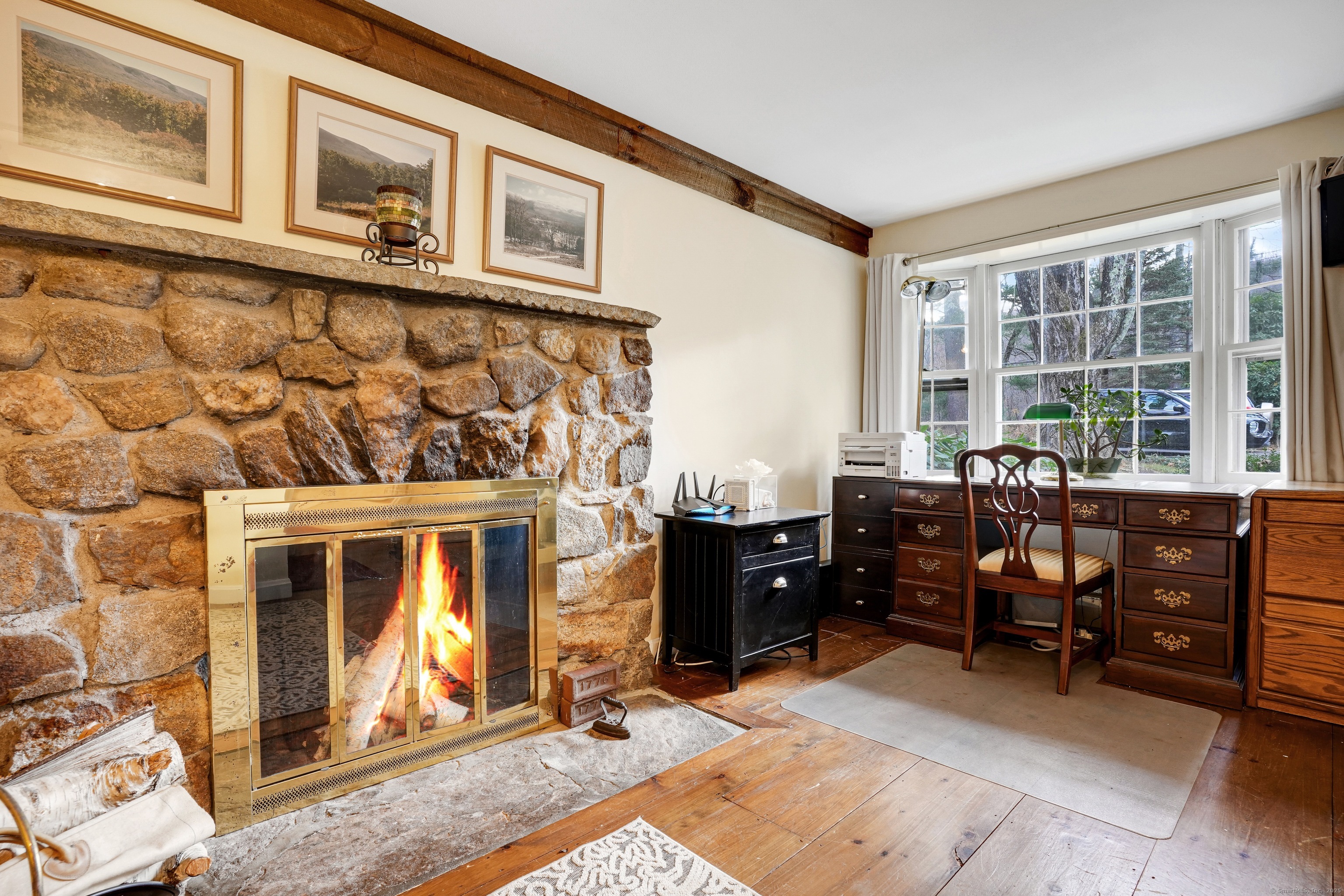 Canton, Connecticut, 06019, United States, 4 Bedrooms Bedrooms, ,3 BathroomsBathrooms,Residential,For Sale,1987943