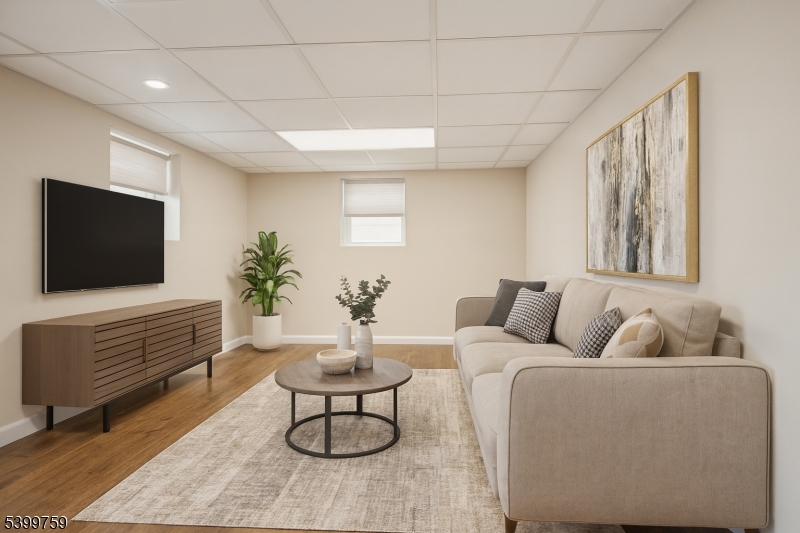 Clifton City, New Jersey, 07012, United States, 3 Bedrooms Bedrooms, ,1 BathroomBathrooms,Residential,For Sale,2003505