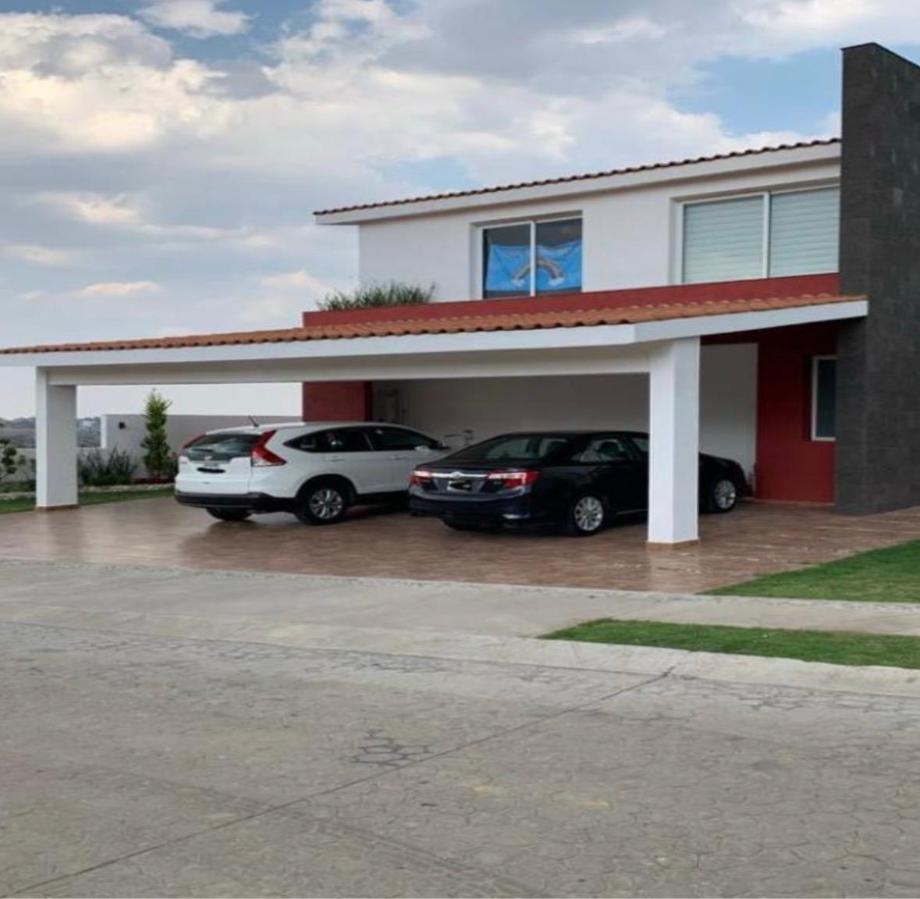Atizapán de Zaragoza, Estado de méxico, 52938, Mexico, 4 Bedrooms Bedrooms, ,4 BathroomsBathrooms,Residential,For Sale,2002088