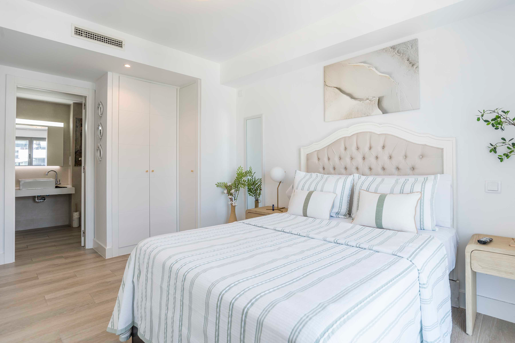  Bright flat with terrace on the front line of Valdebebas park - 物件實景