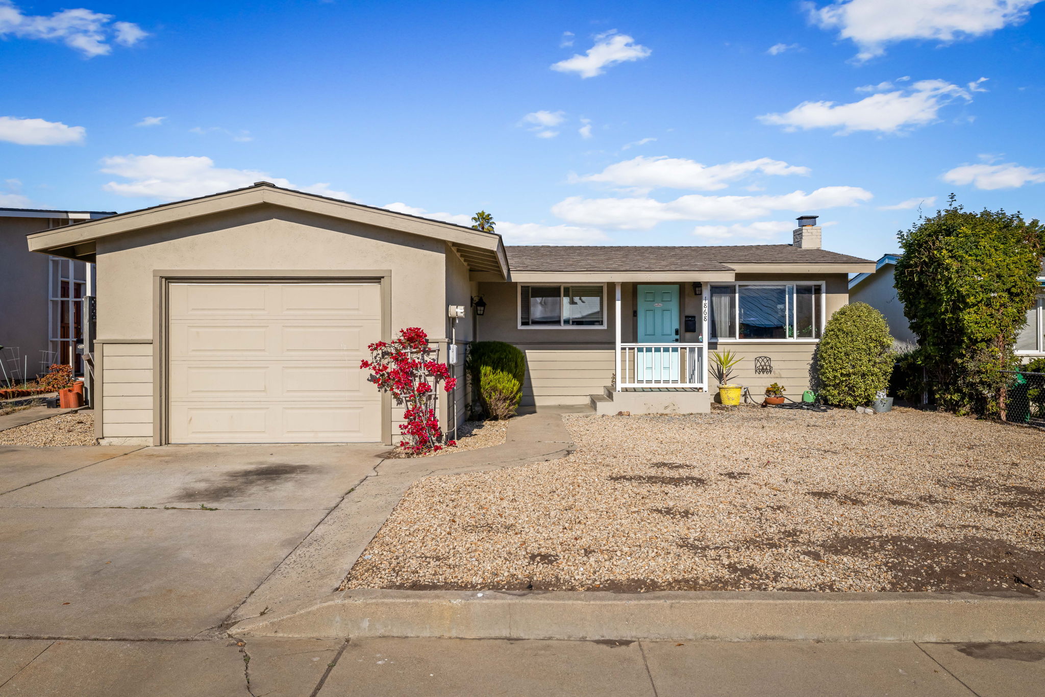 Seaside, California, 93955, United States, 3 Bedrooms Bedrooms, ,1 BathroomBathrooms,Residential,For Sale,1887729