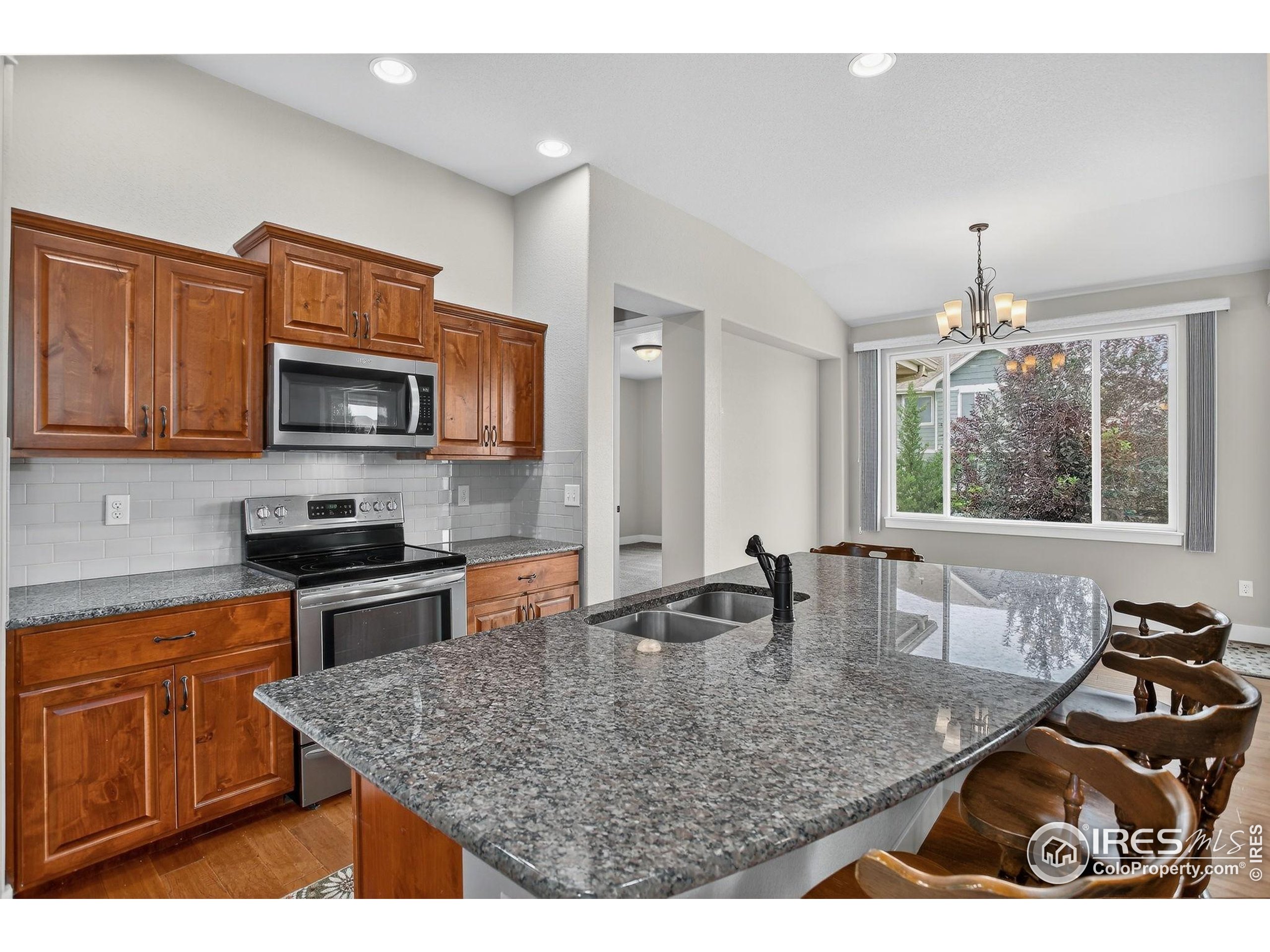 Windsor, Colorado, 80550, United States, 3 Bedrooms Bedrooms, ,2 BathroomsBathrooms,Residential,For Sale,1910992