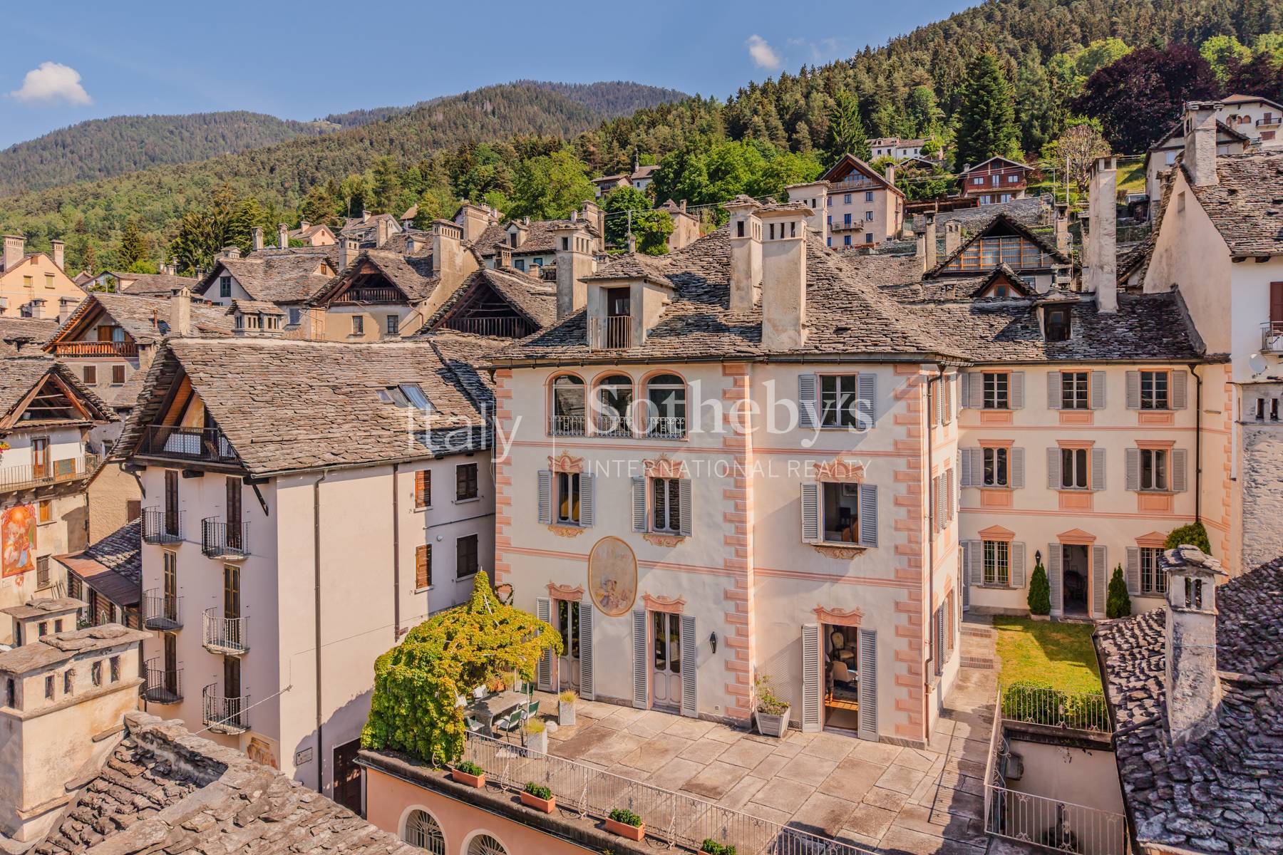  Elegant historic residence just a few kilometres from Switzerland - 物件實景